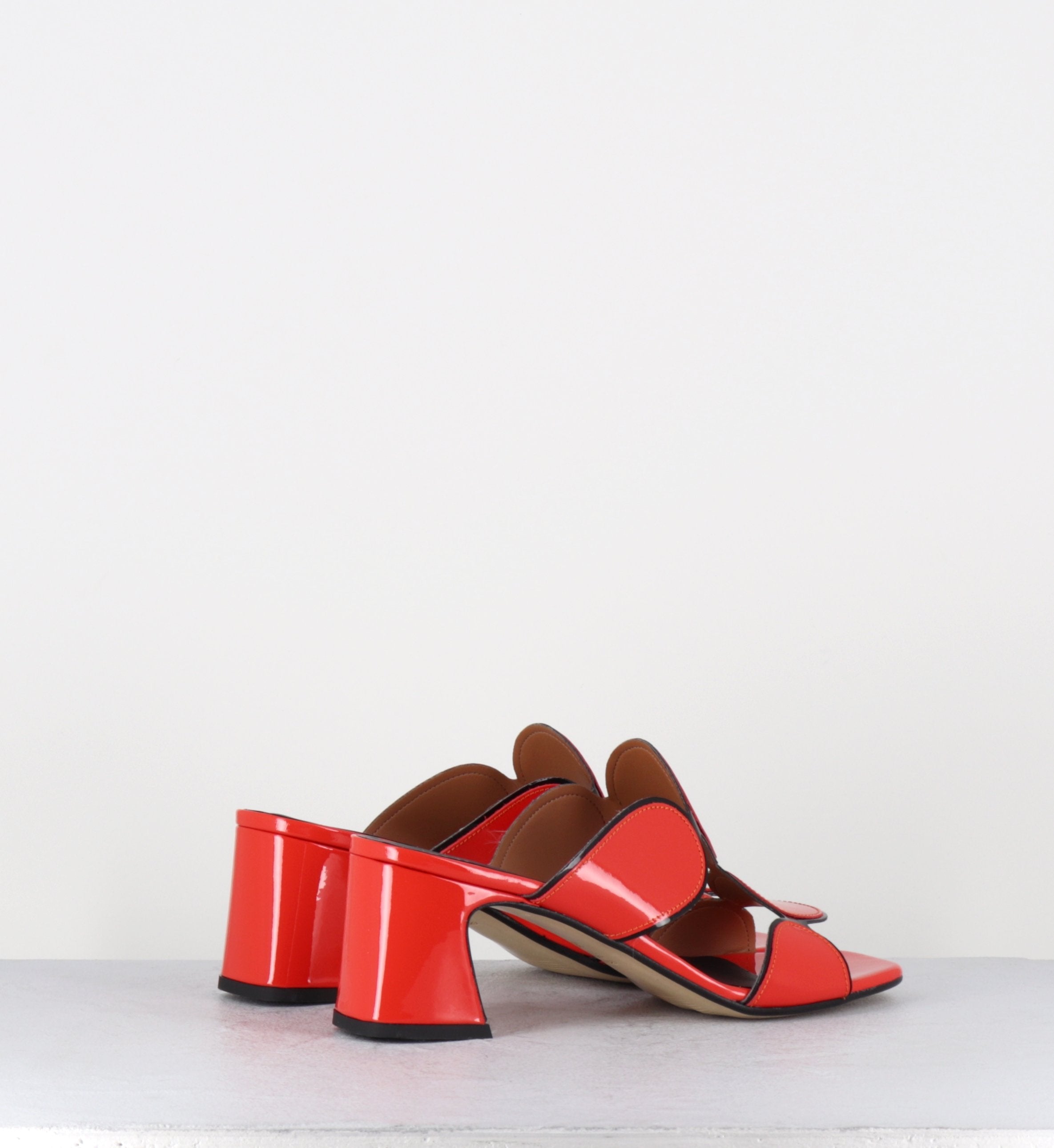 BRESSA VERNICE ROSSO