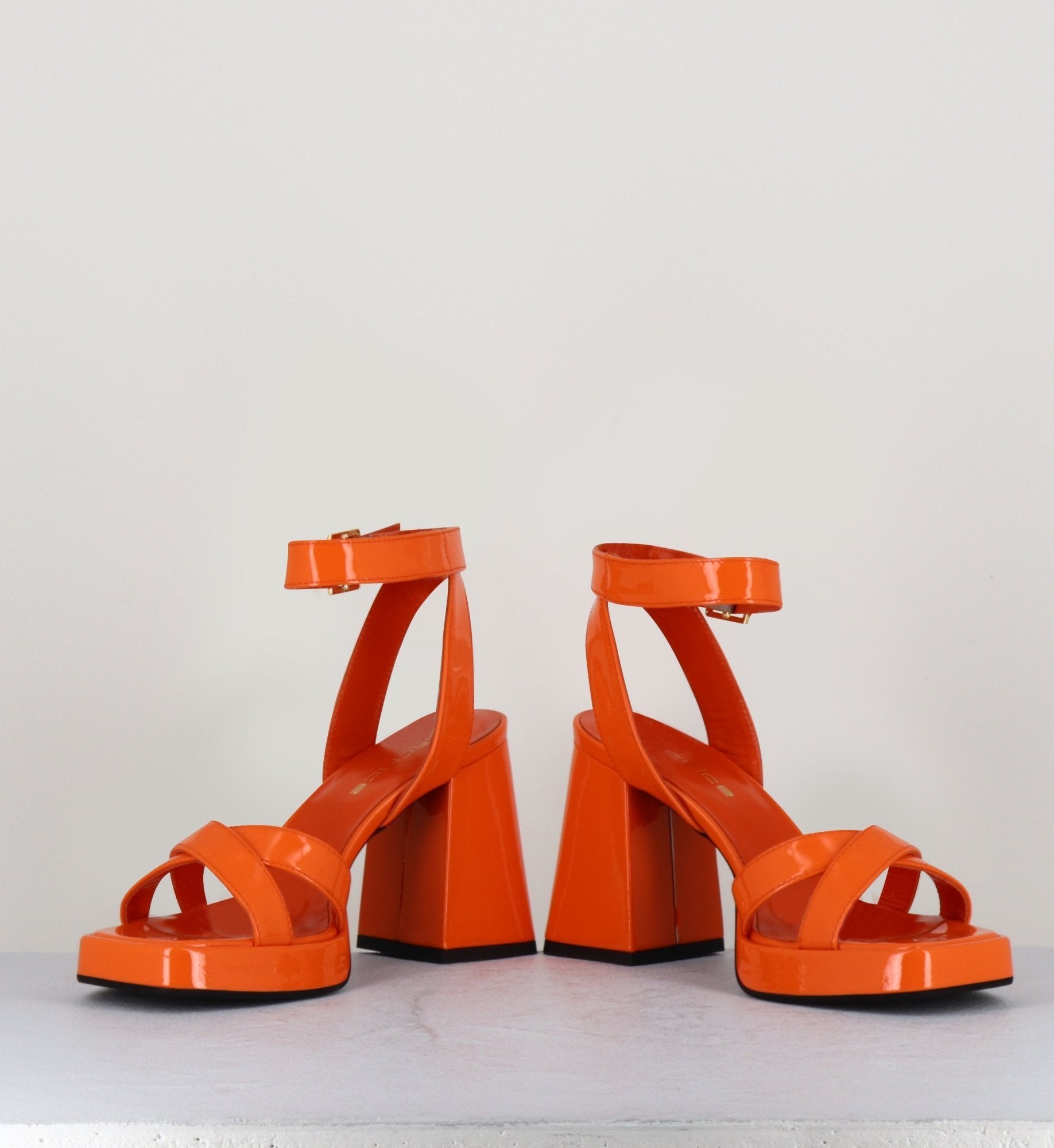SUNNY VERNICE ARANCIO