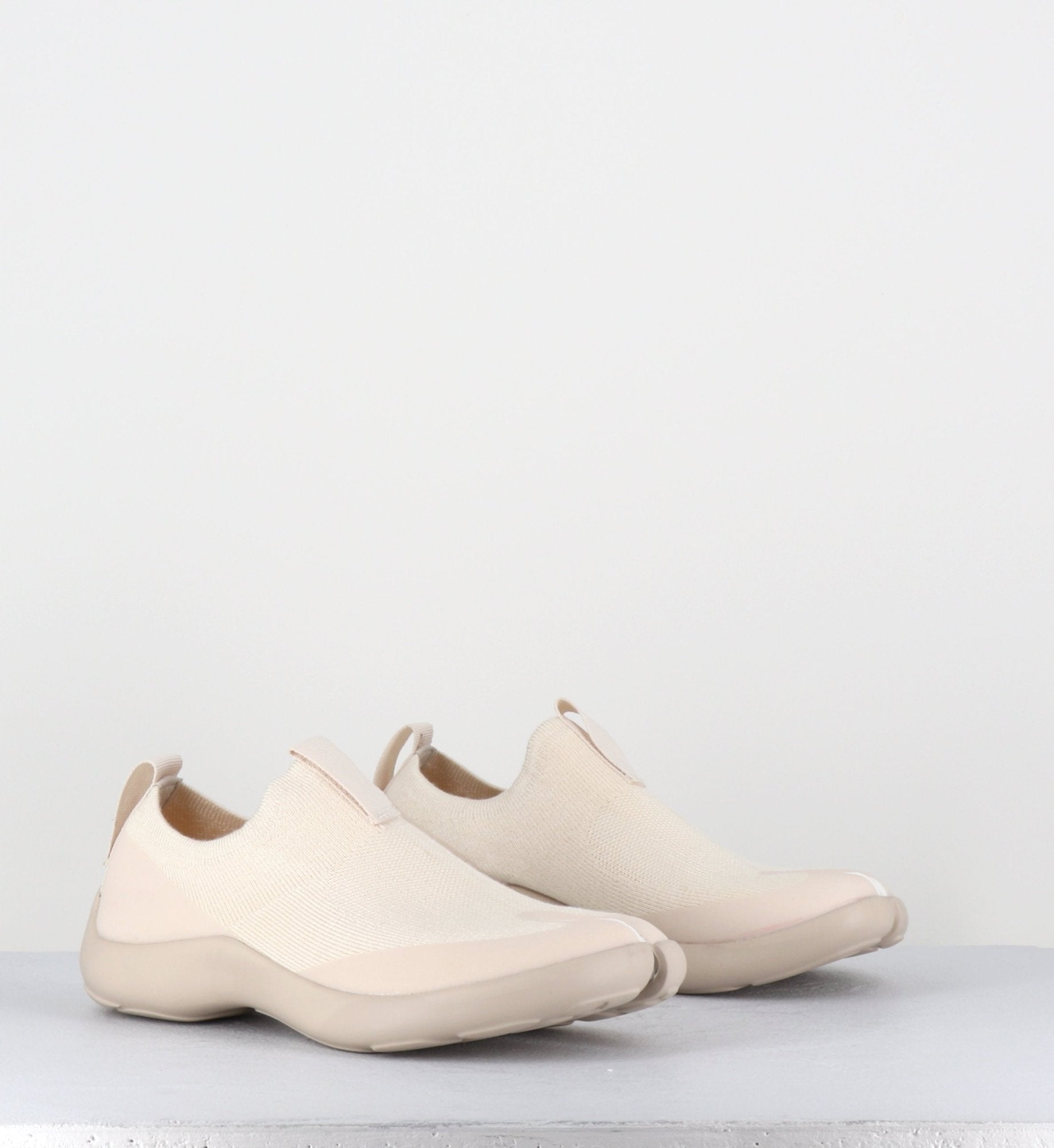TABI SHOE OFF WHITE