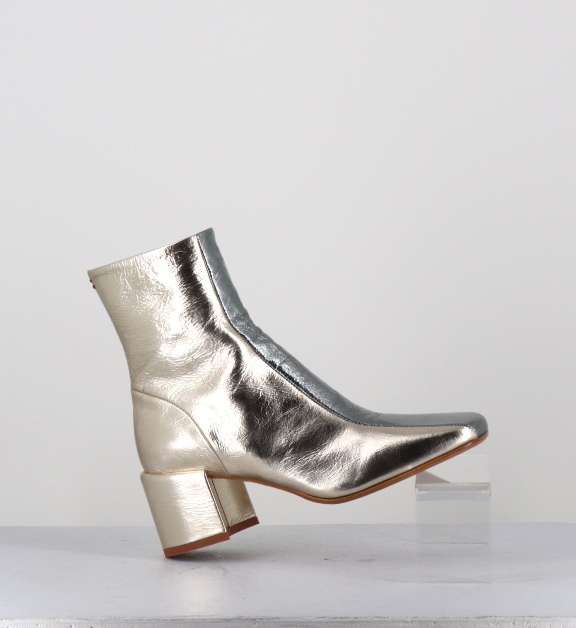 CECIL13 METAL PLATINO