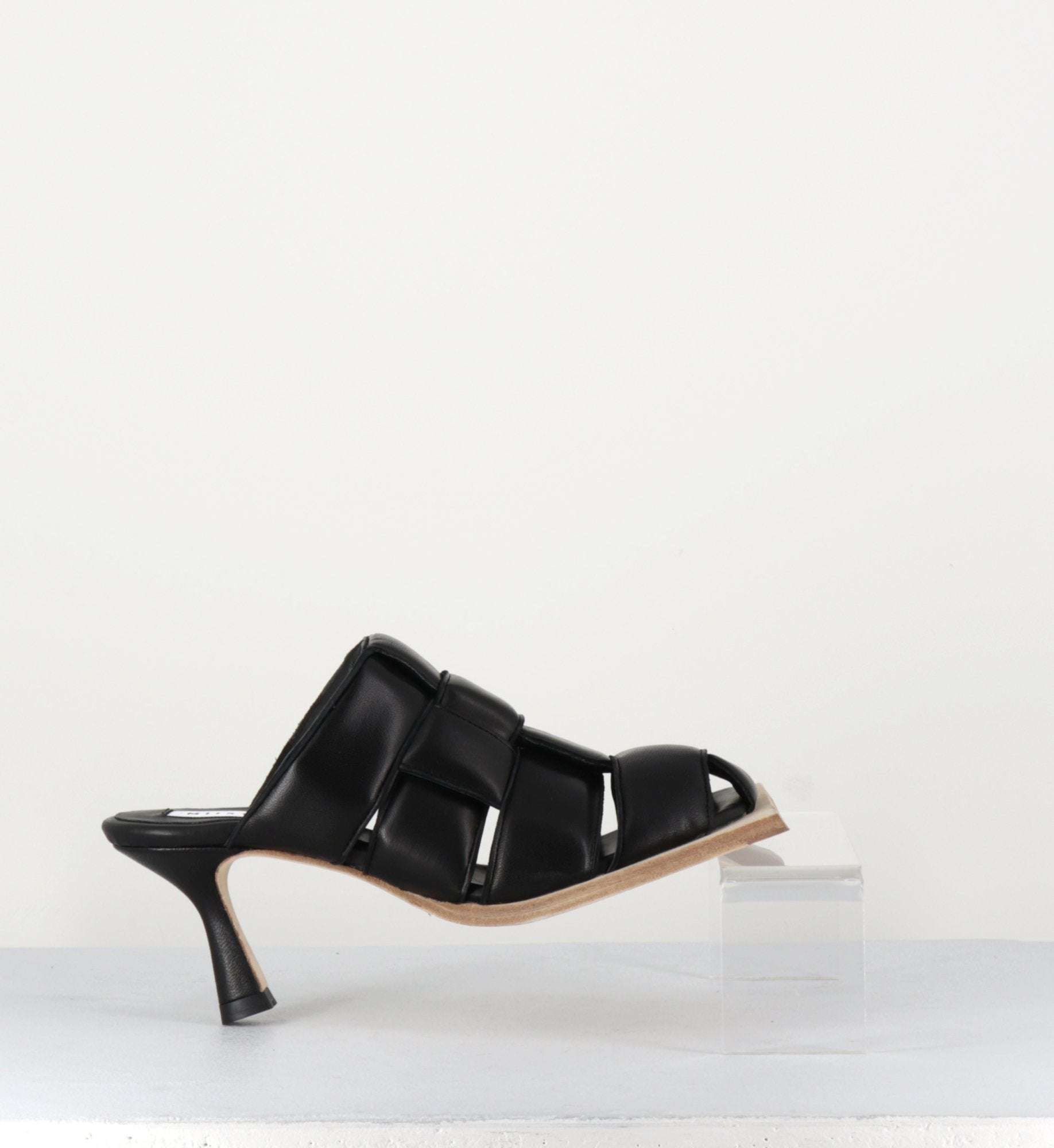 MAYTE BLACK MULES