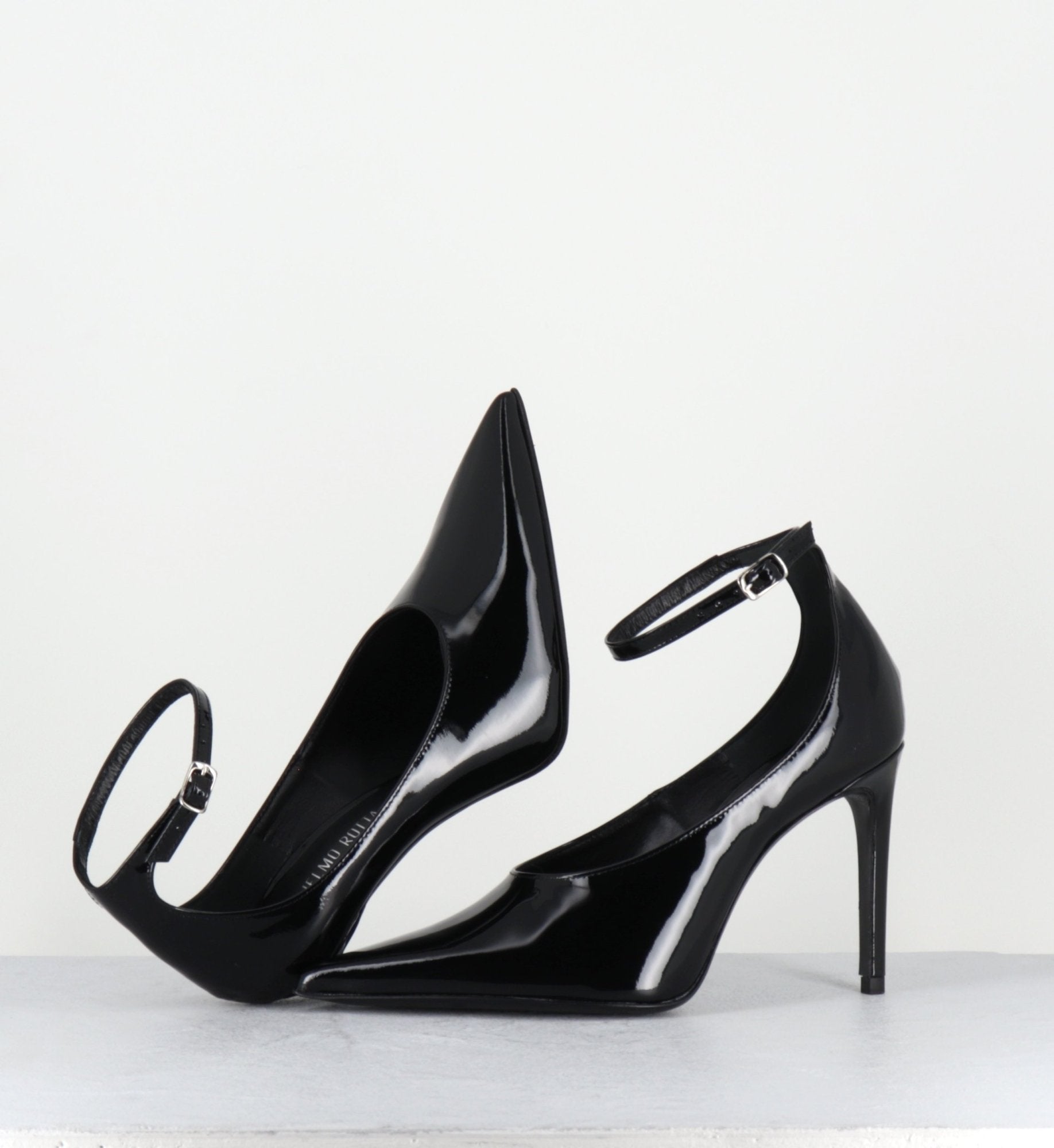 FLOYDAH24 VERNICE BLACK