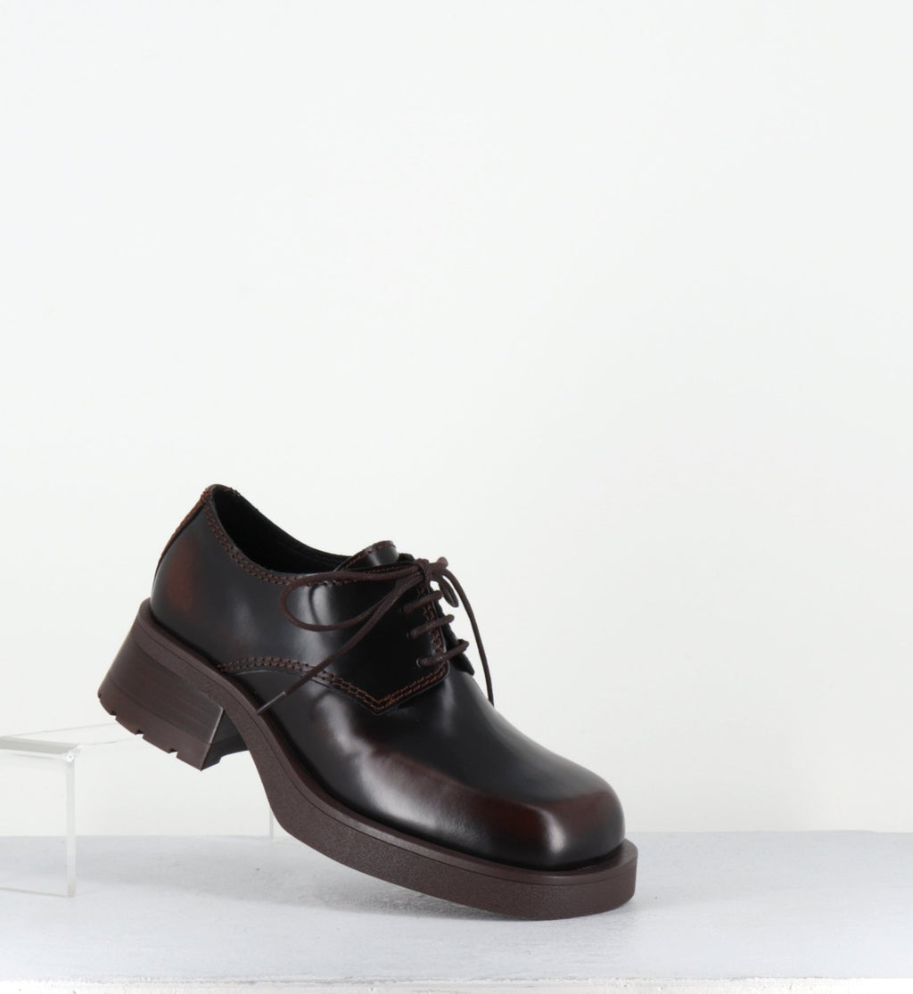 ALTHEA BROWN BROGUES