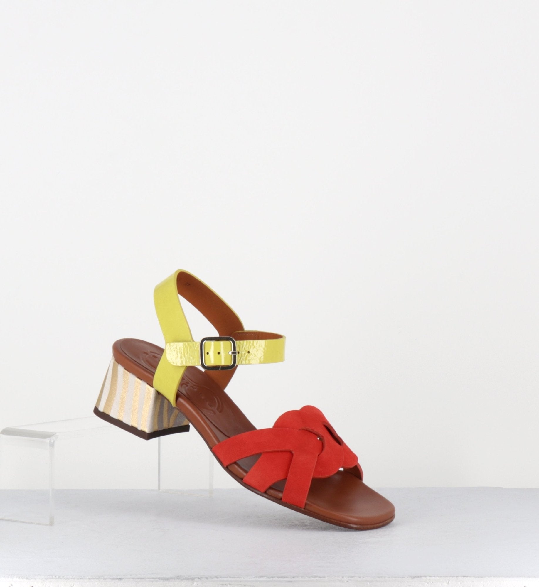 QUAURA46 ANTE ORANGE