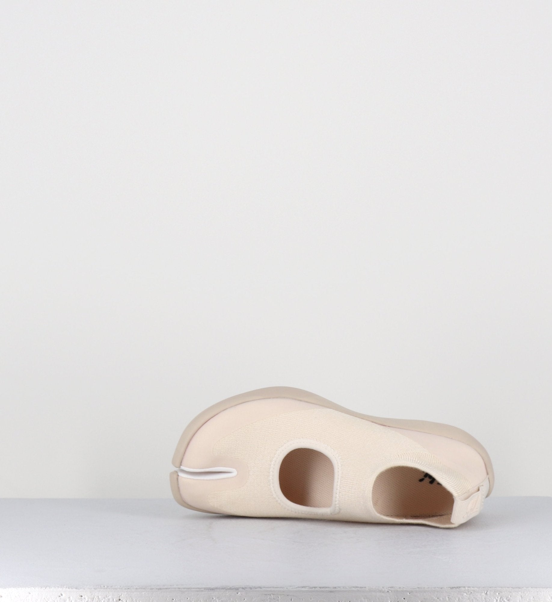 TABI SANDAL OFF WHITE