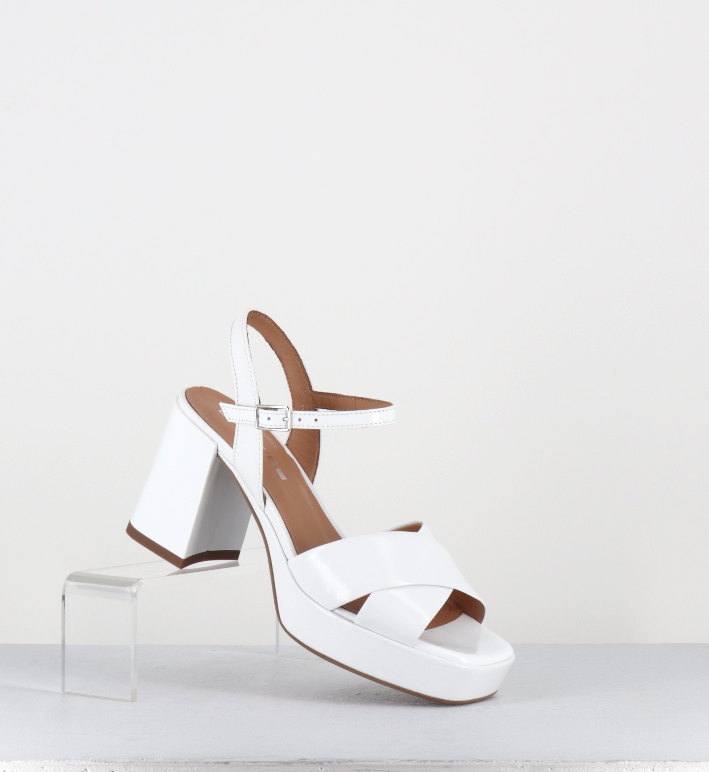 FEDA24 VERNICE BIANCO