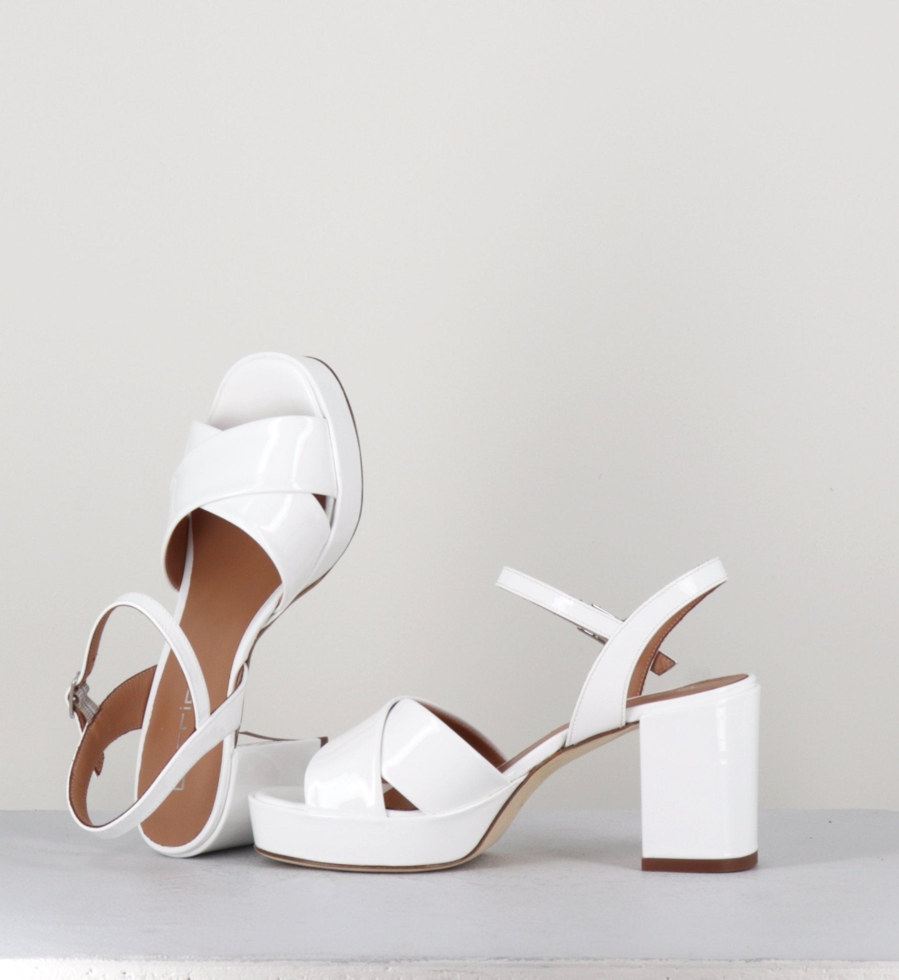 JULIA23 BIANCO