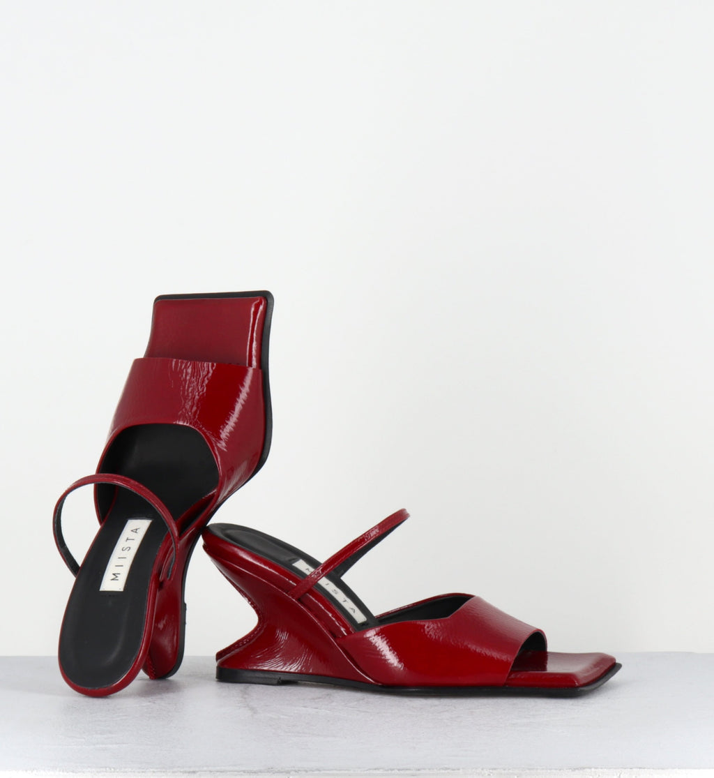 EGLE DARK RED SANDAL