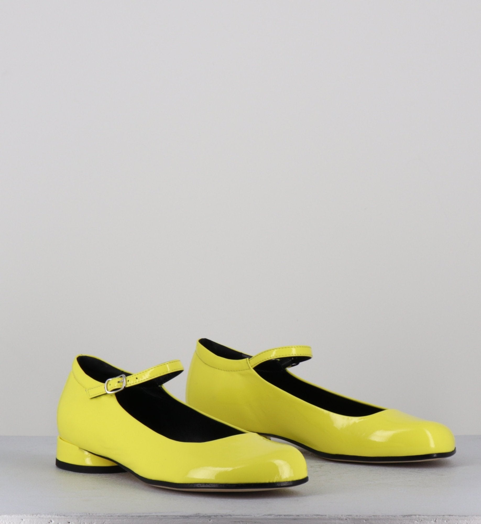 LIGAT2 CINDY BUTTERCUP