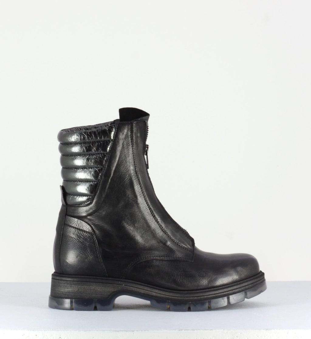 Bottines plate en cuir noir Sélection Garrice fru.it shoes - 5827