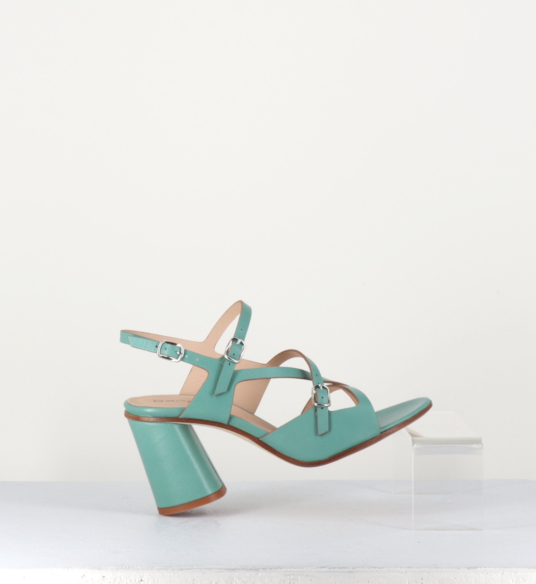 PE7568 VERDE