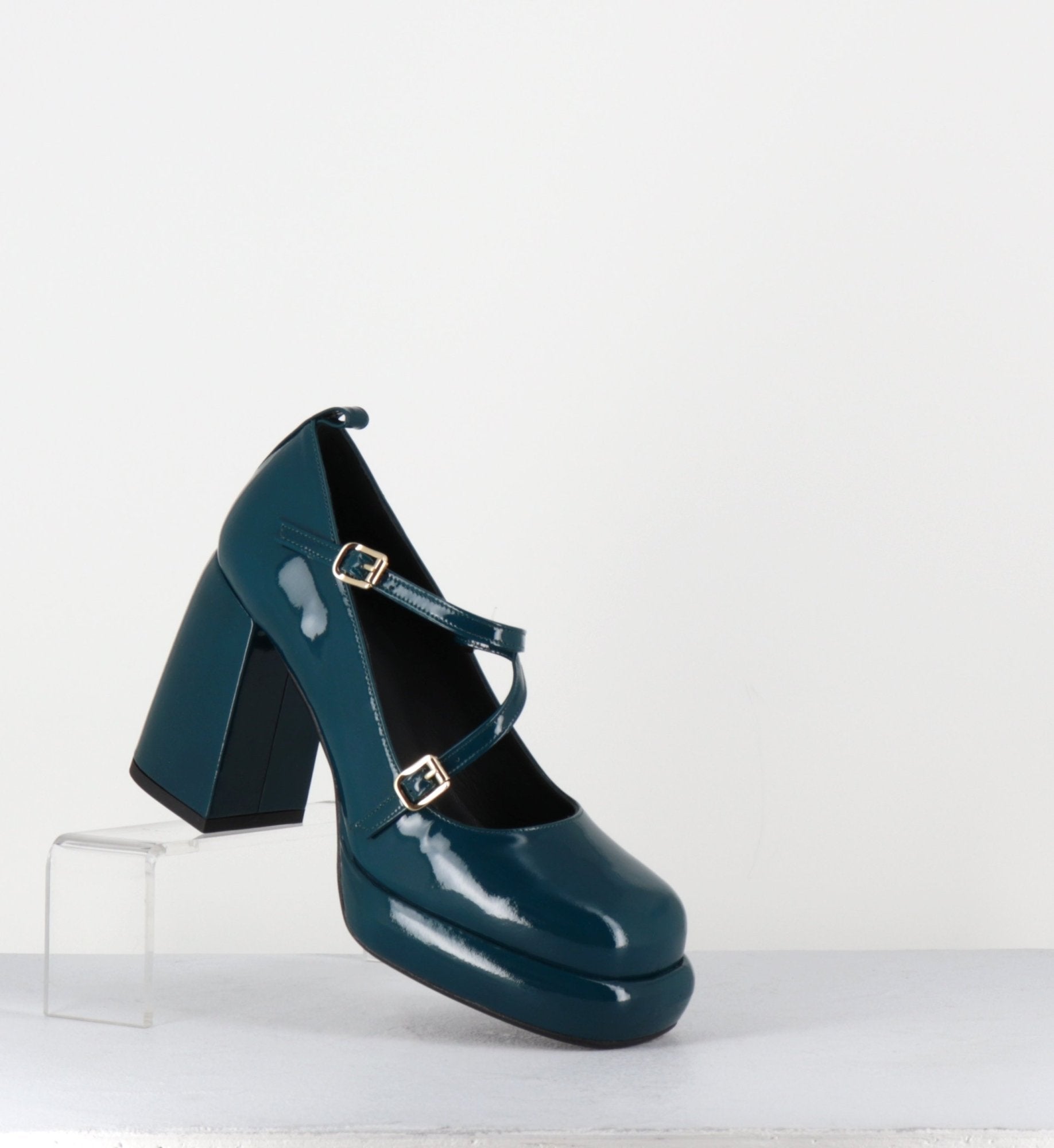 ABRA VERNICE BLU