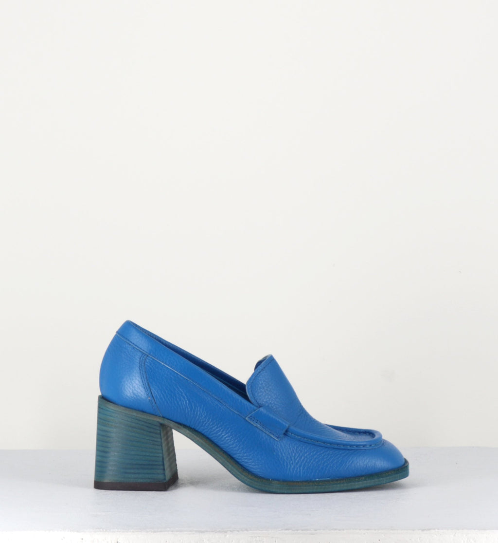 PE8630 BLU