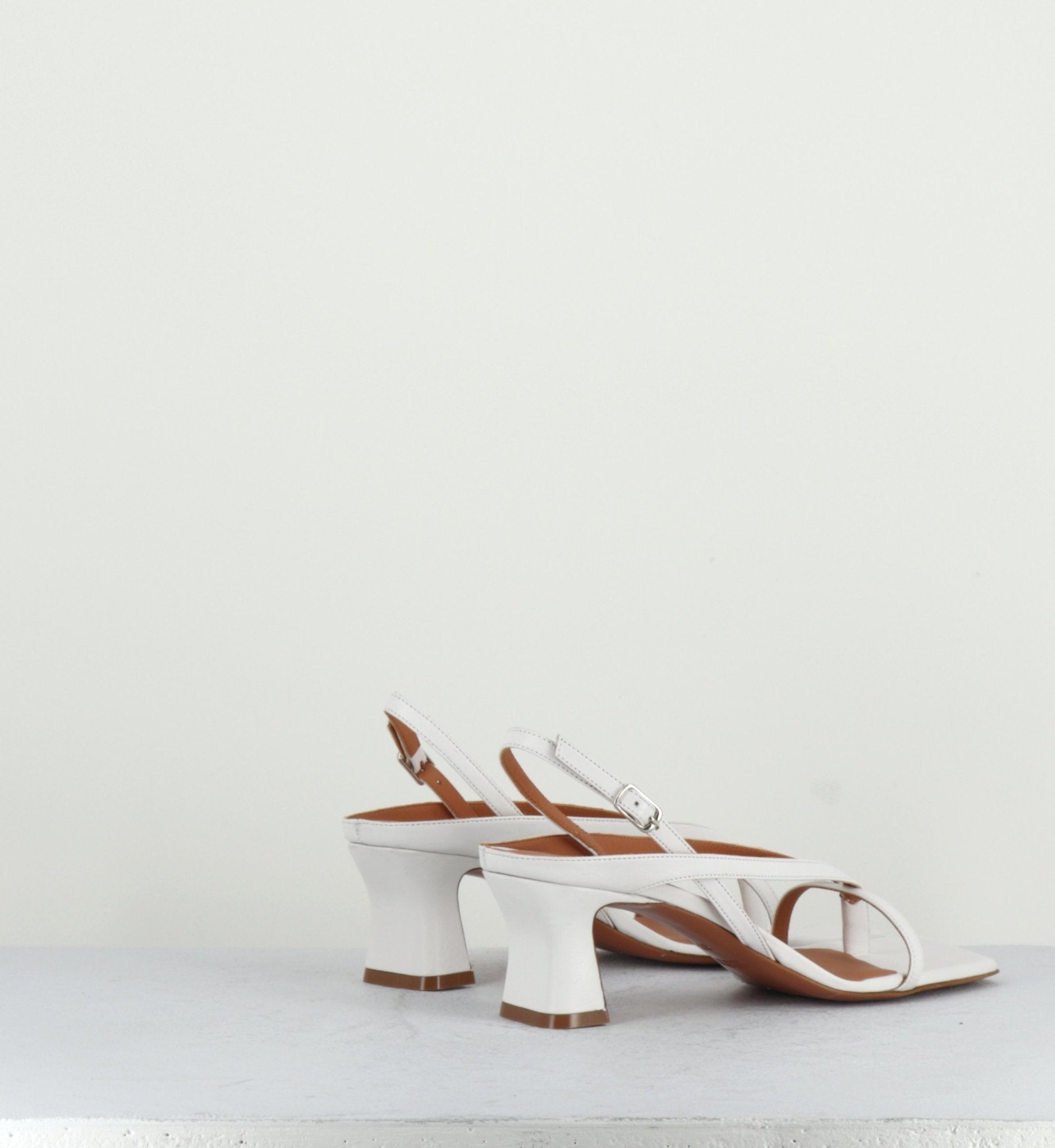 2270 BIANCO