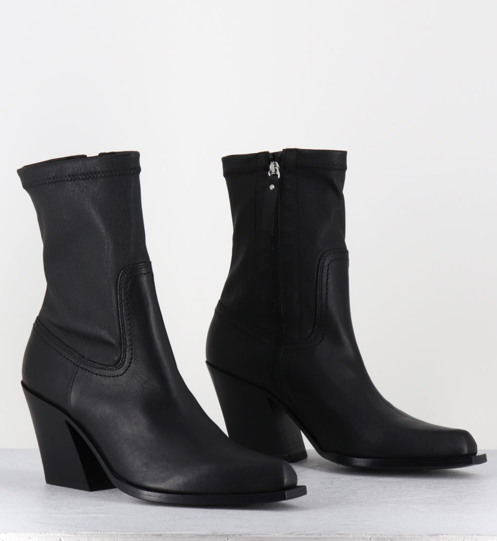 1H4504D FICTION BLACK