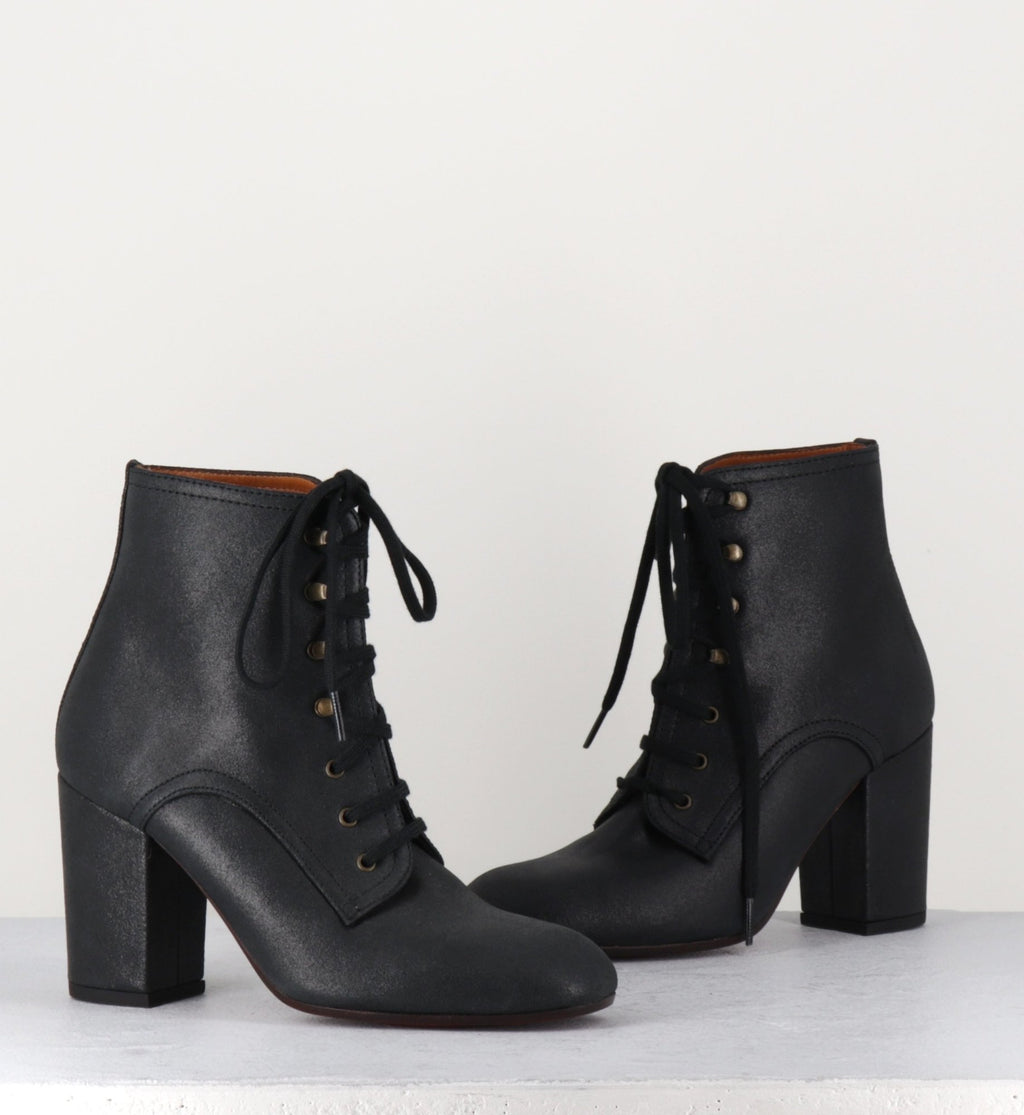 Bottines à lacets et talons hauts épais Chie Mihara - GOLETA1