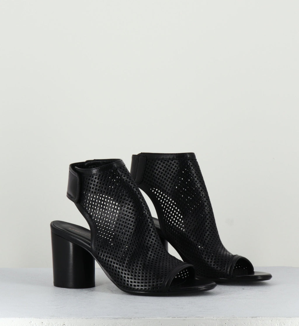 6922 NERO