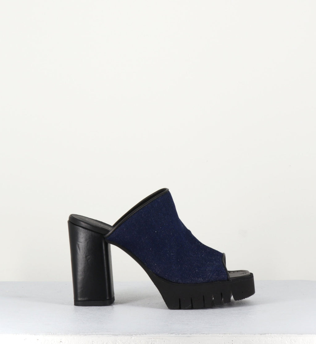 IRIS JEANS BLU