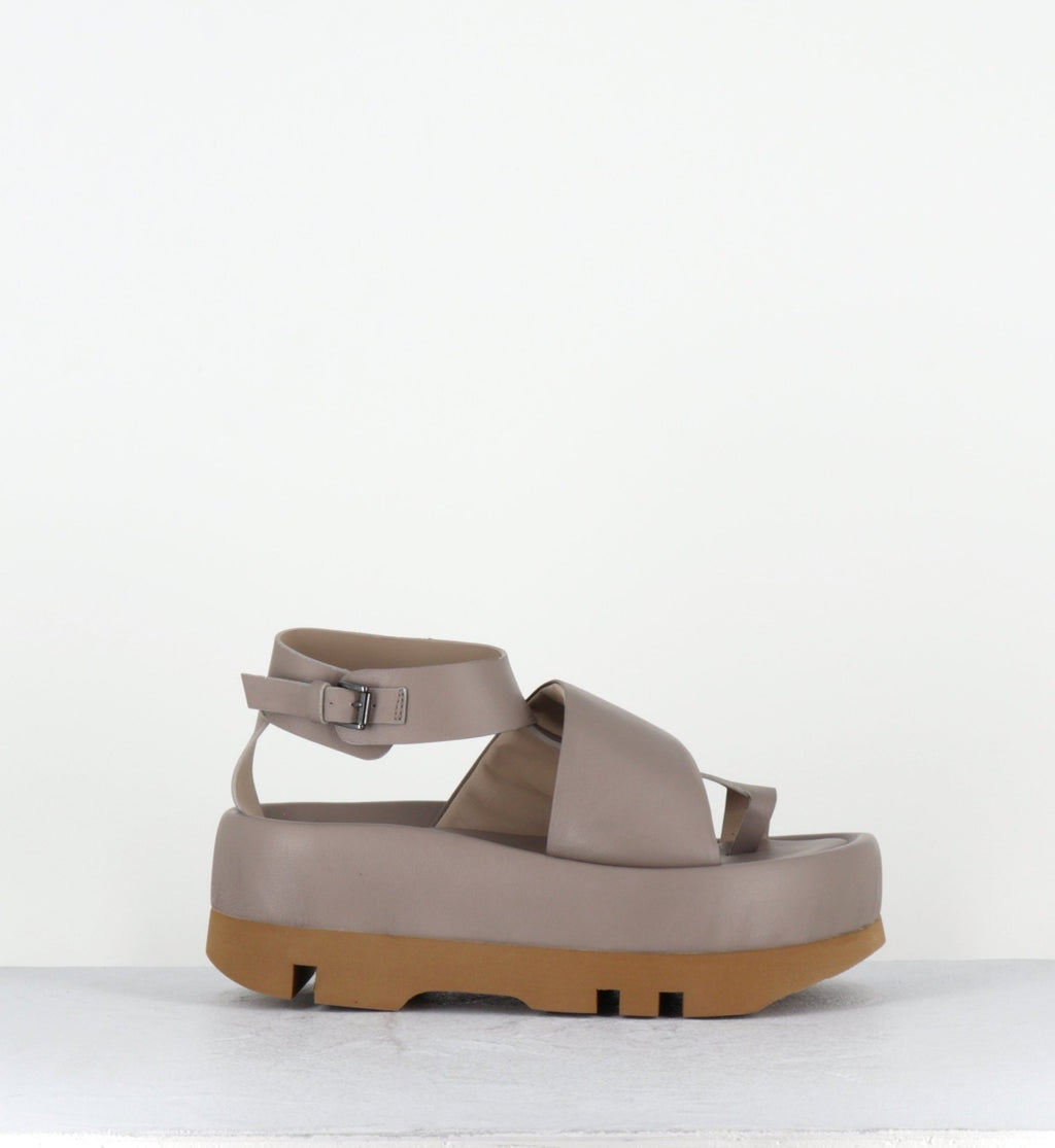 MARGE SANDAL TAUPE