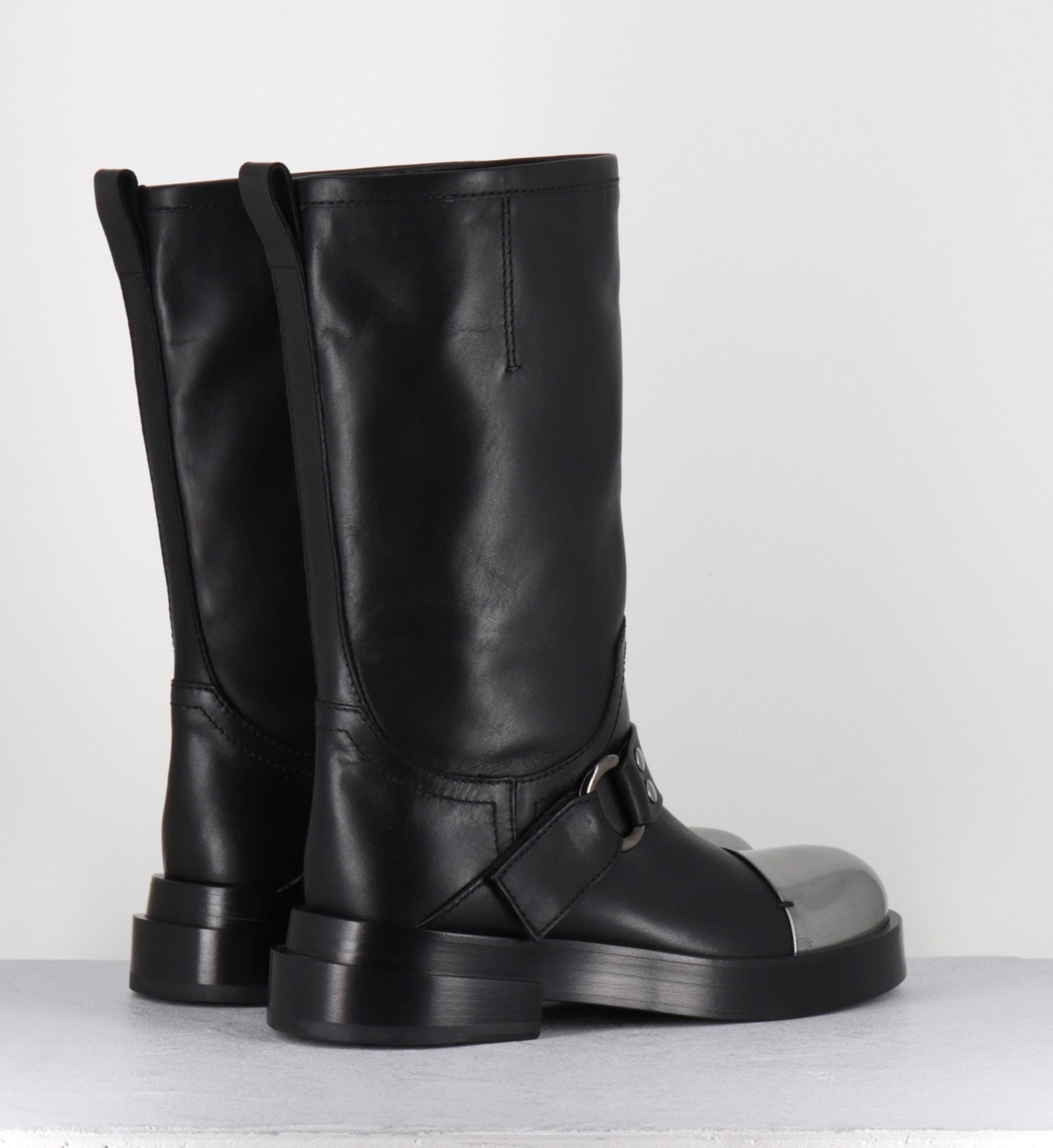 Boots M6813 ISEO NERO