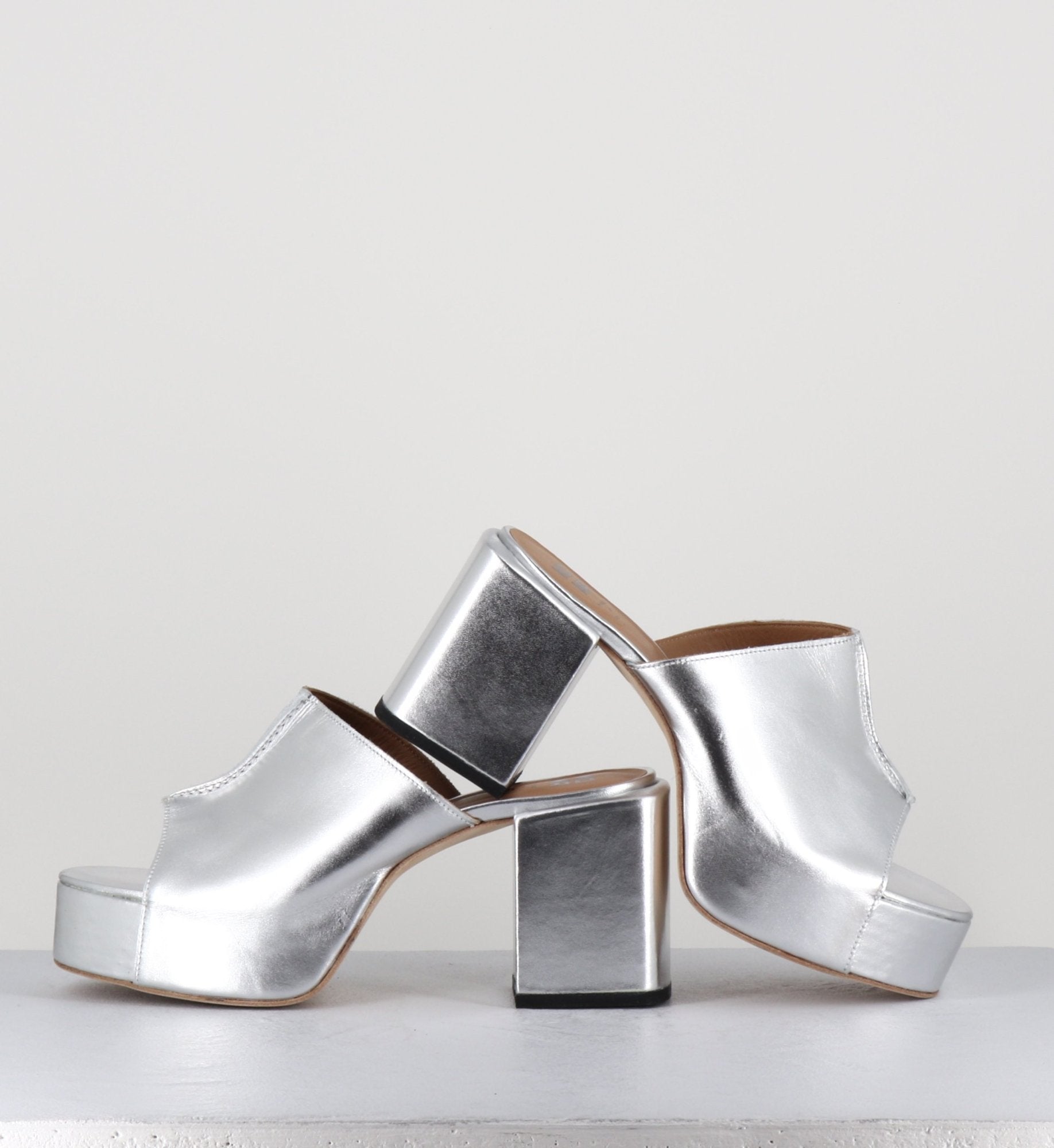 1GS444 RABAT ARGENTO