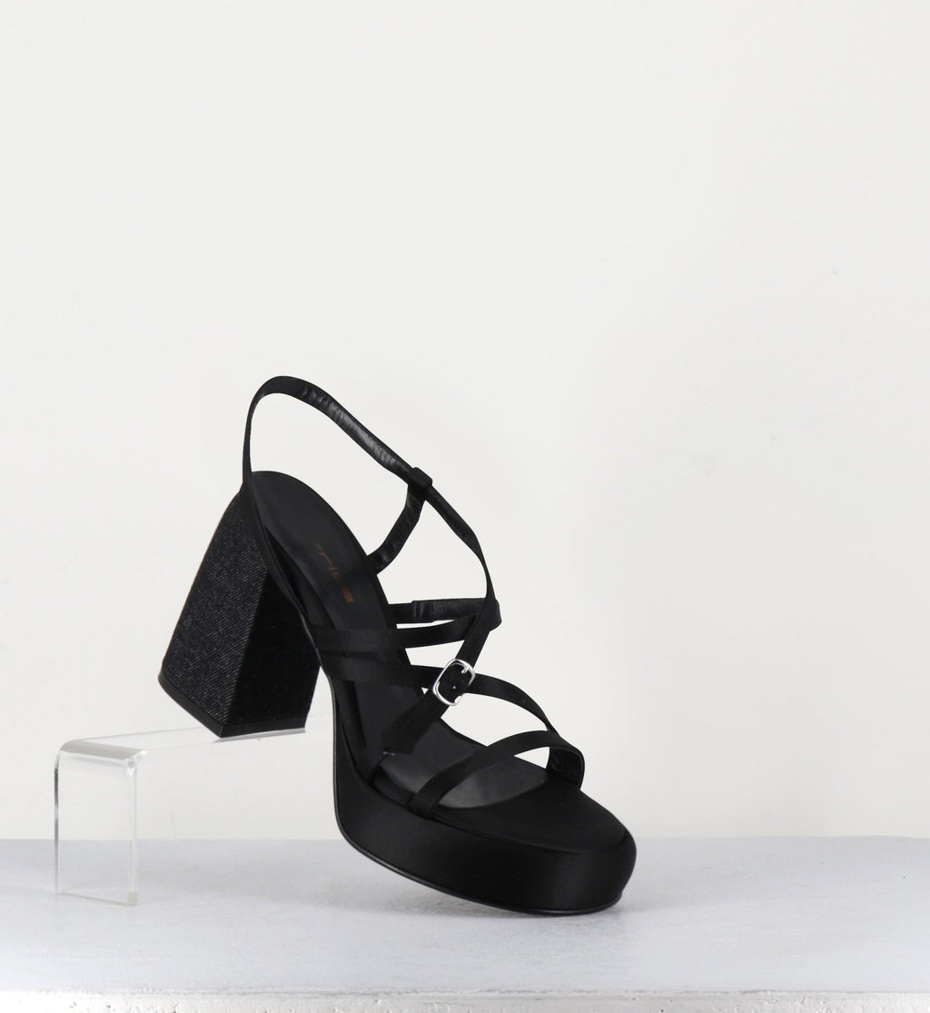 SANDAU NERO