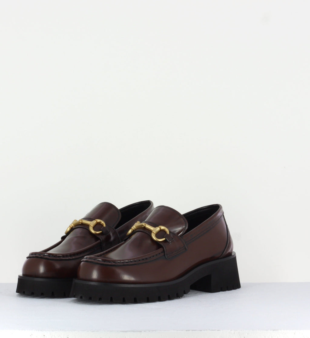 Mocassin en cuir marron à mors doré & semelle micro - 21JMC30 MORO
