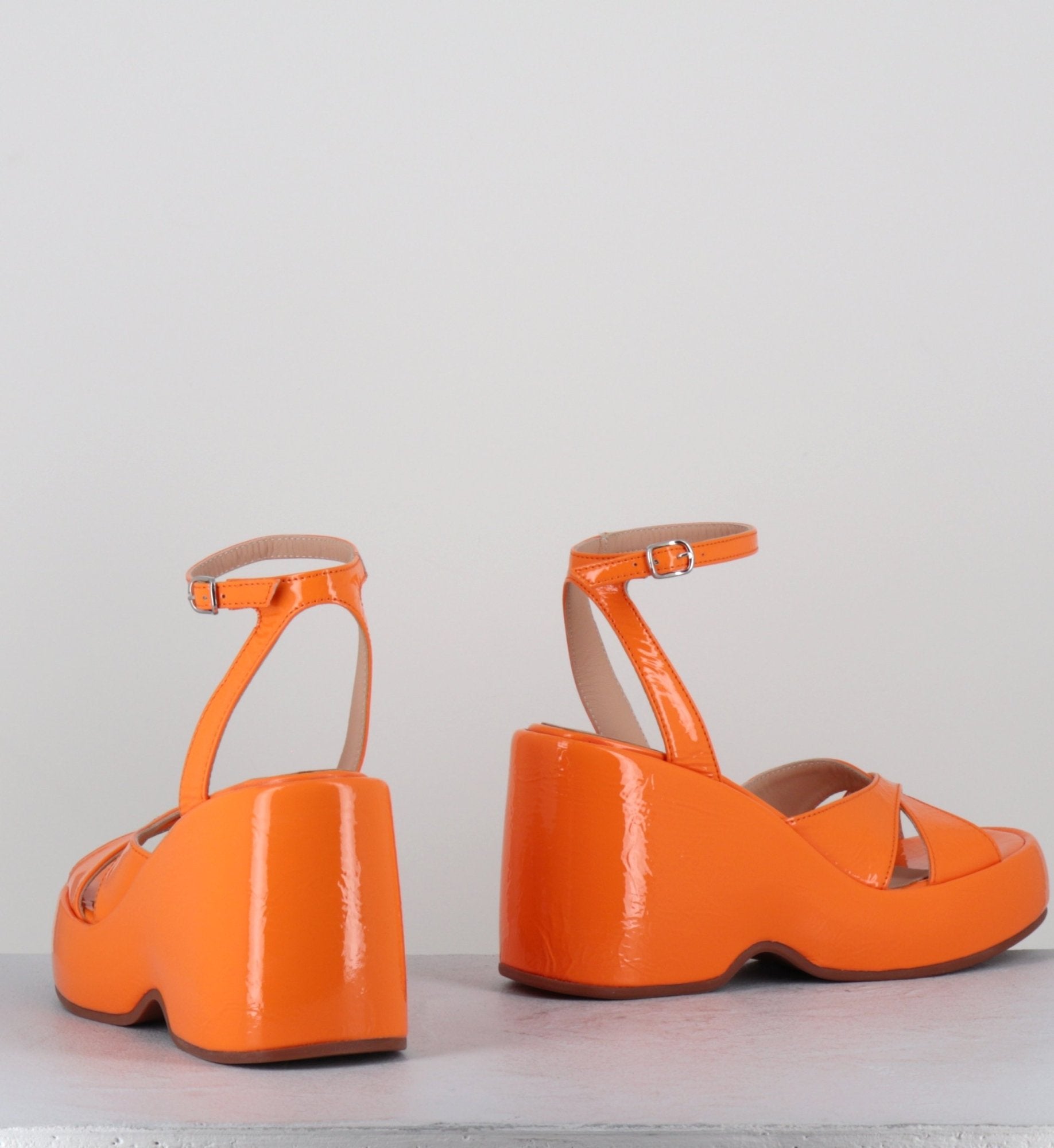 MAZE2 CINDY ALBICOCCA