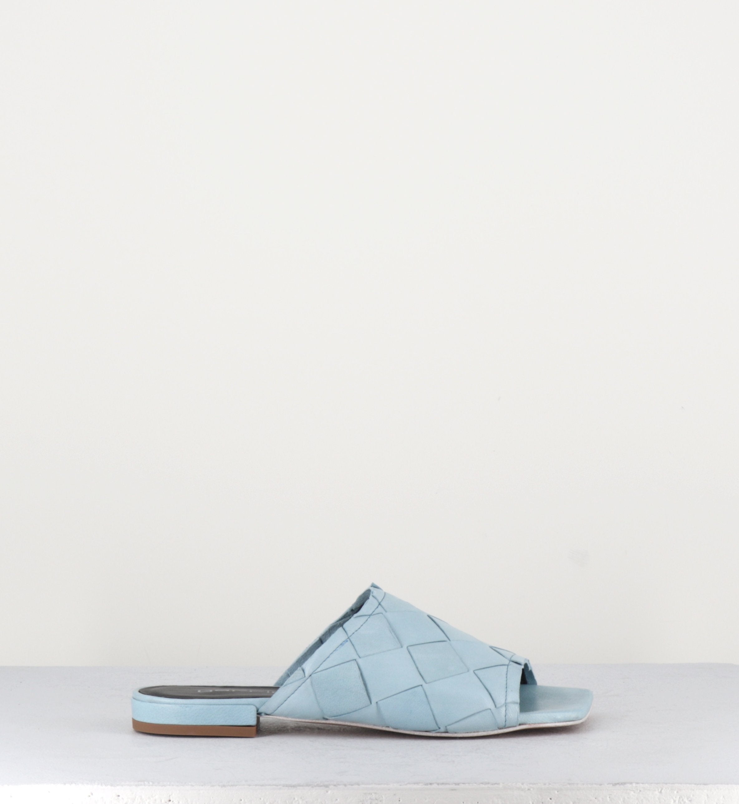 21KGU46 CIELO