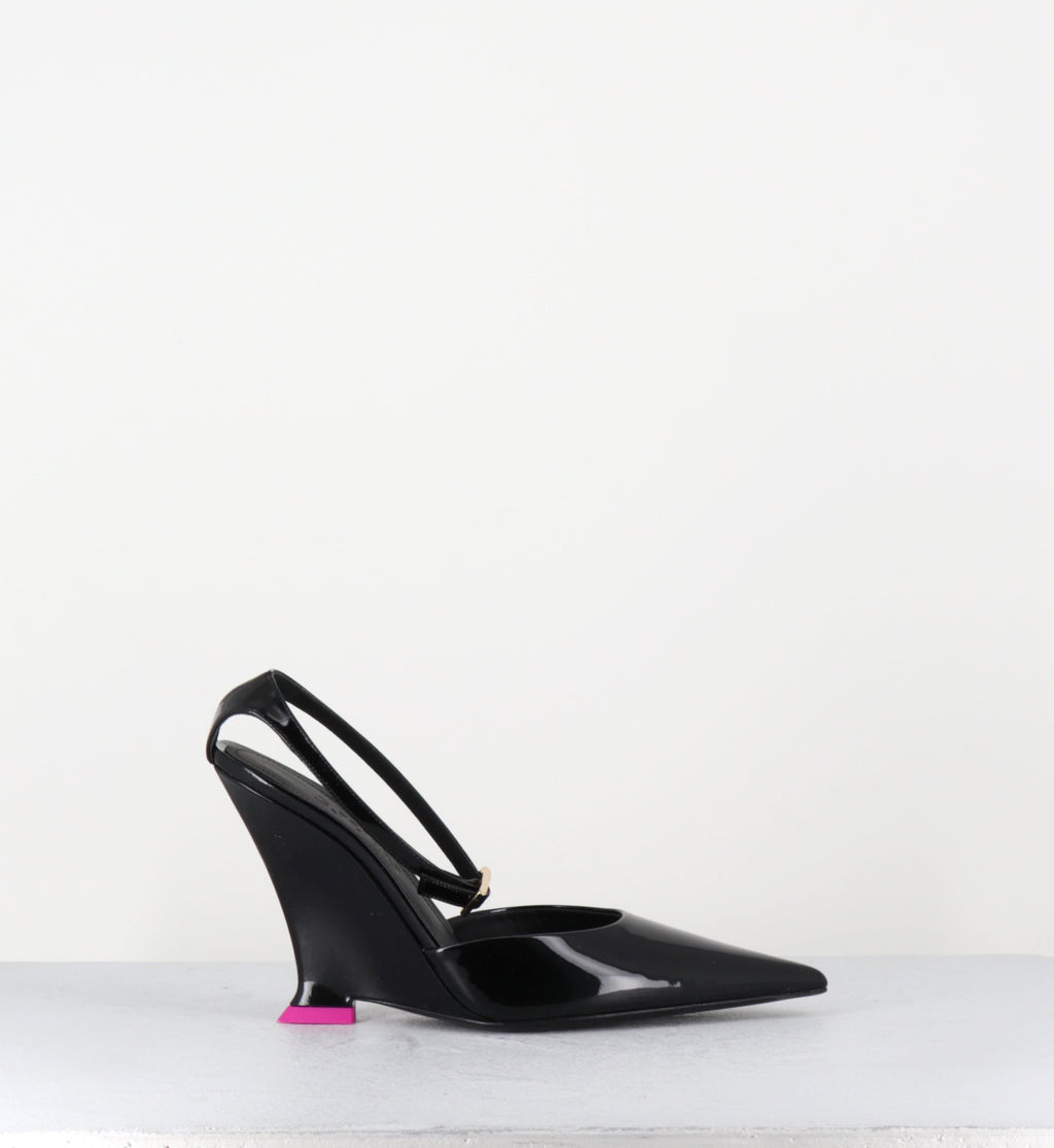 CLEA PATENT BLACK