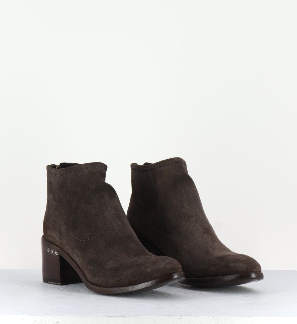 Bottines petit talon courtes en daim beige TESSA45014T - Alberto Fasciani