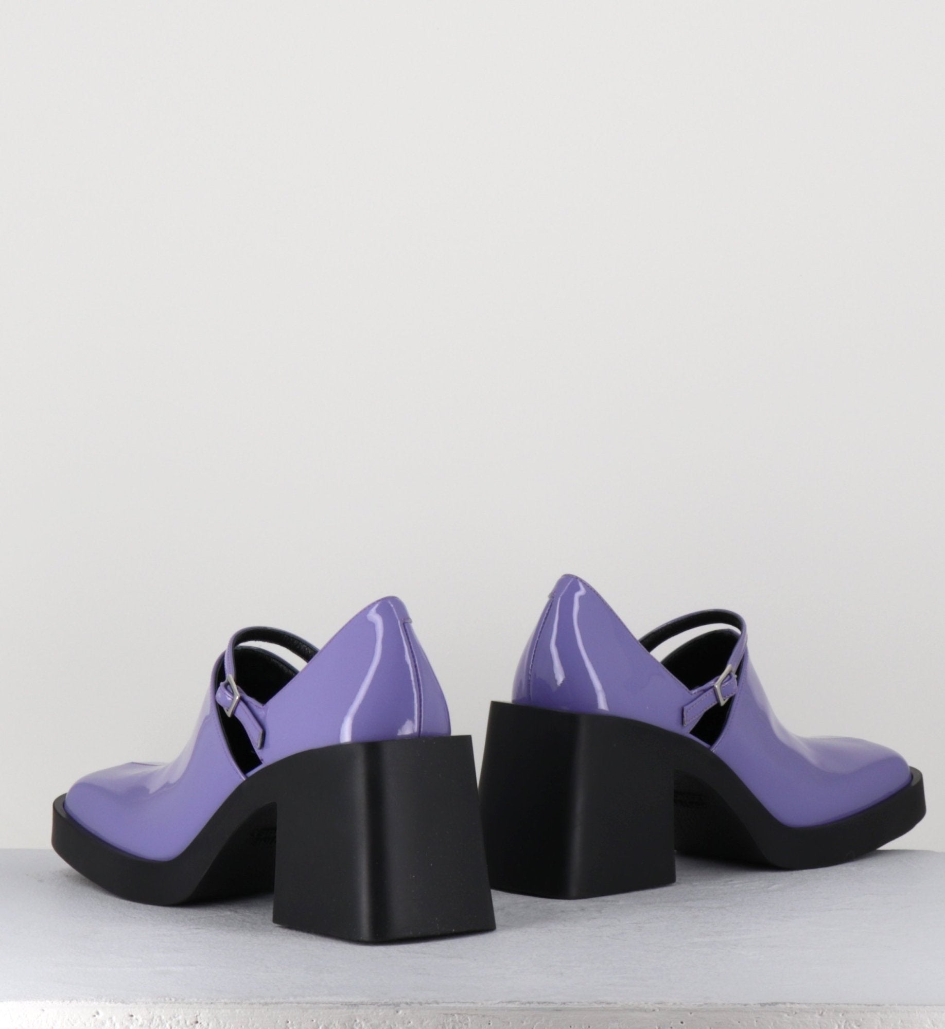 KIM LILAC PATENT