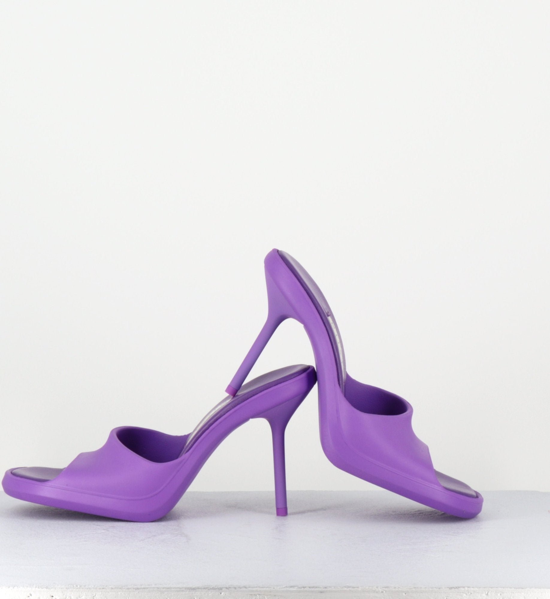 IDA PURPLE SANDALS