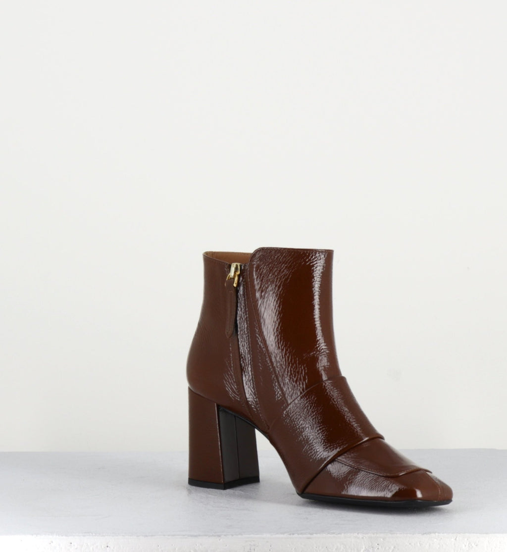 2540 FINISH MARRONE