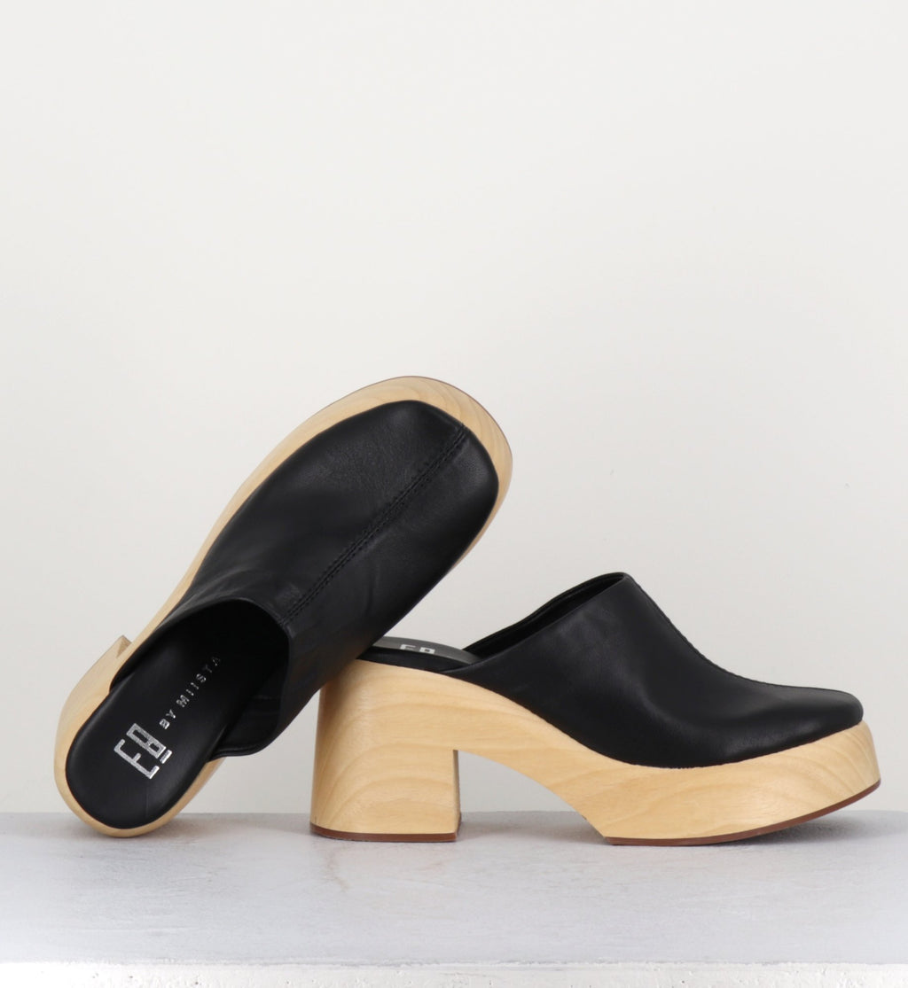 Sabot en cuir noir à plateforme - ROBERTA CLOGS BLACK