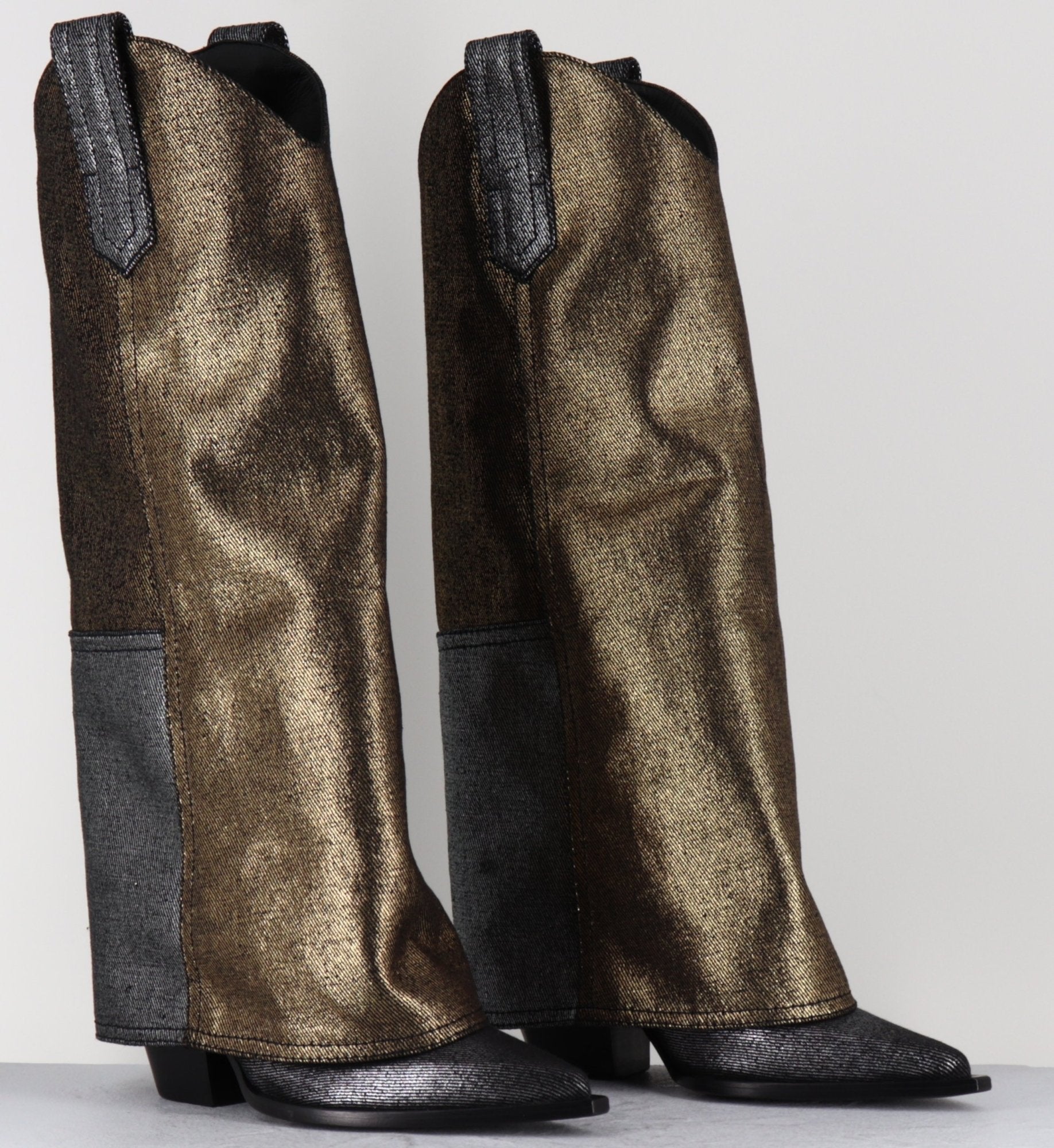 E3869-T RIC SILVER GOLD