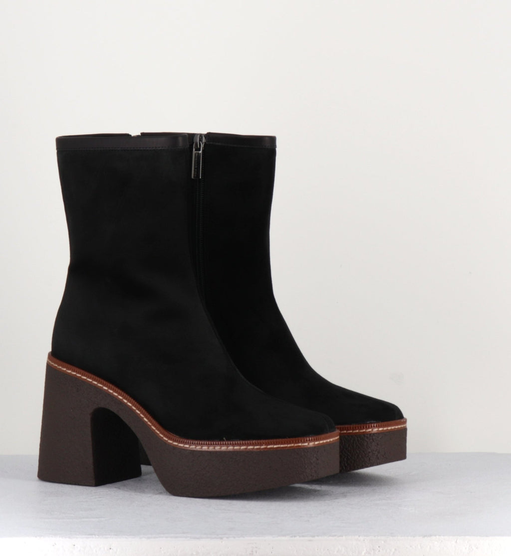 CARLA21 VELOURS NERO