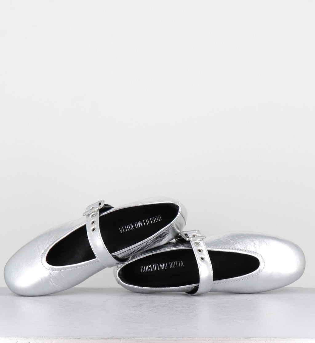 SHAKILA SCRATCH SILVER