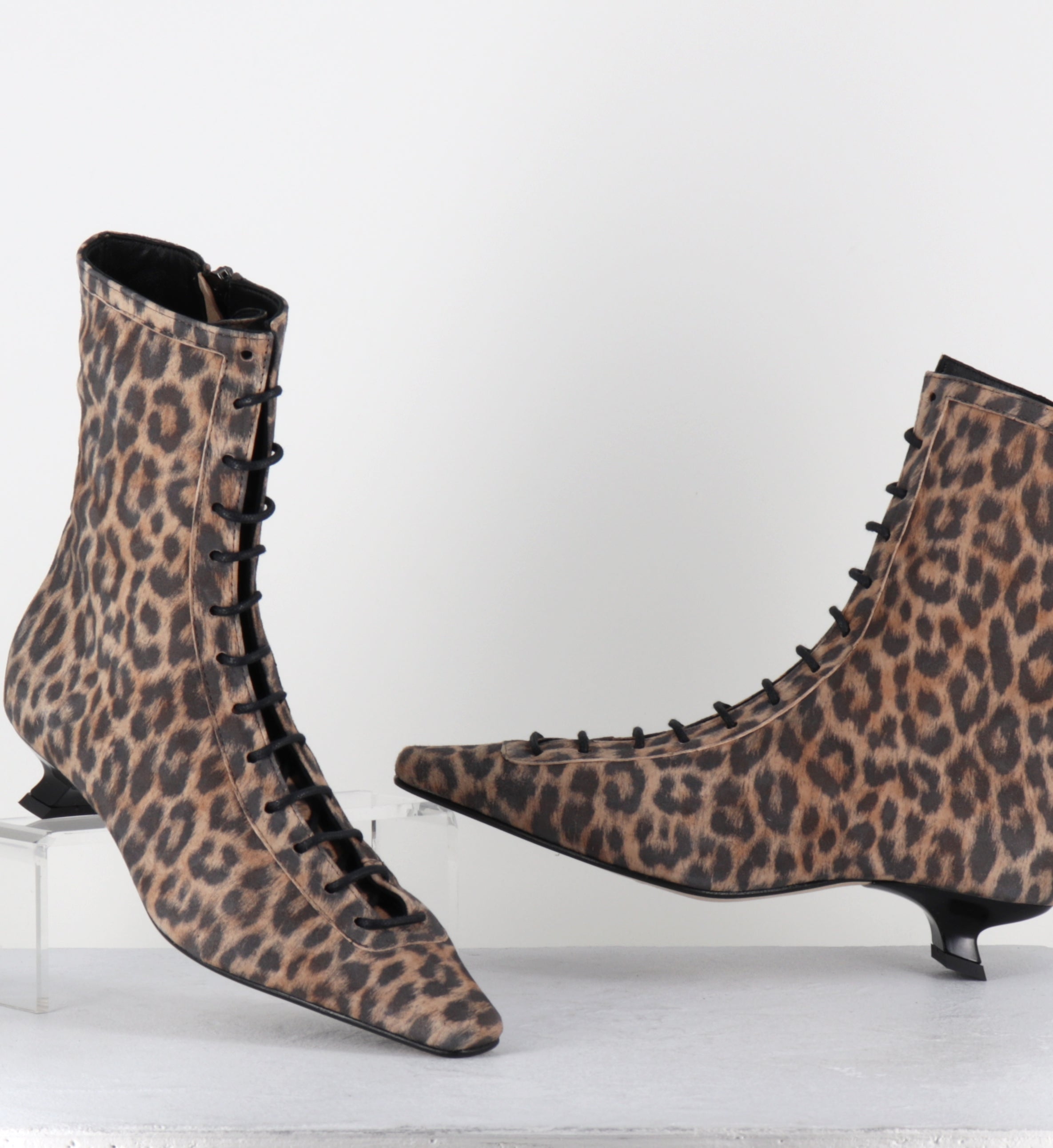 CORSO KAMELOS MACULATO