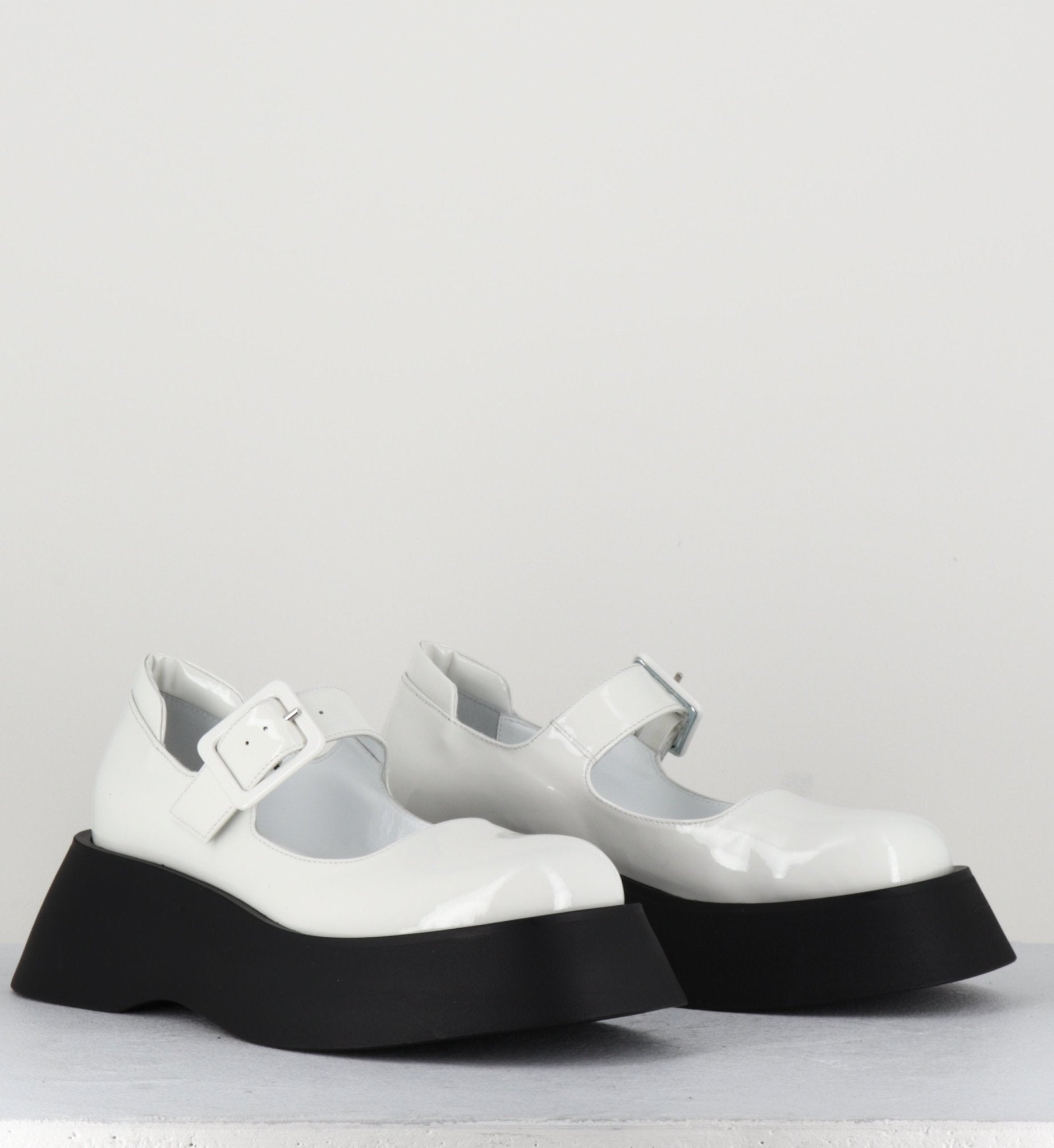 CORA VERNICE BIANCO
