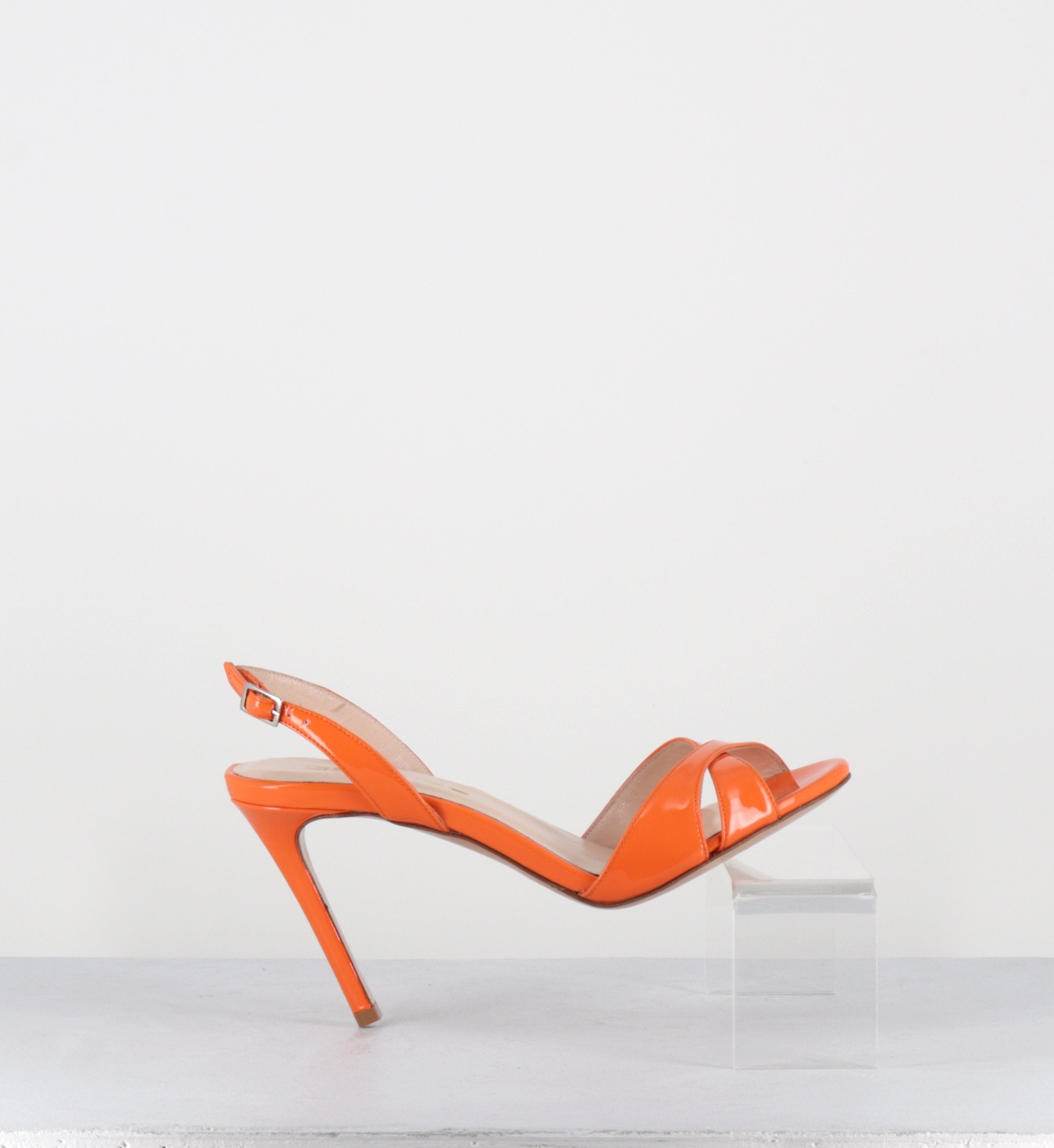MANOR4 VERNICE ARANCIATA