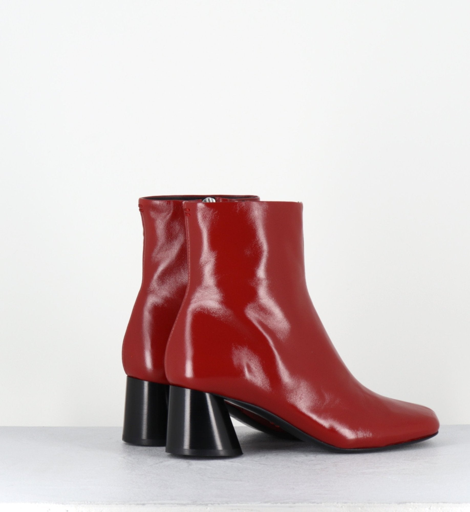 ODILE02 GLAZE PASSION