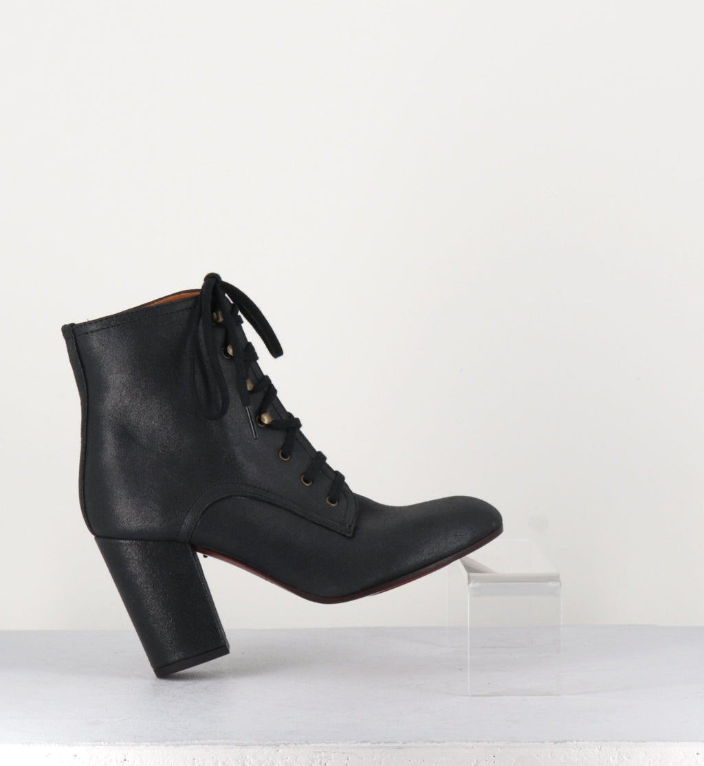 Bottines à lacets et talons hauts épais Chie Mihara - GOLETA1