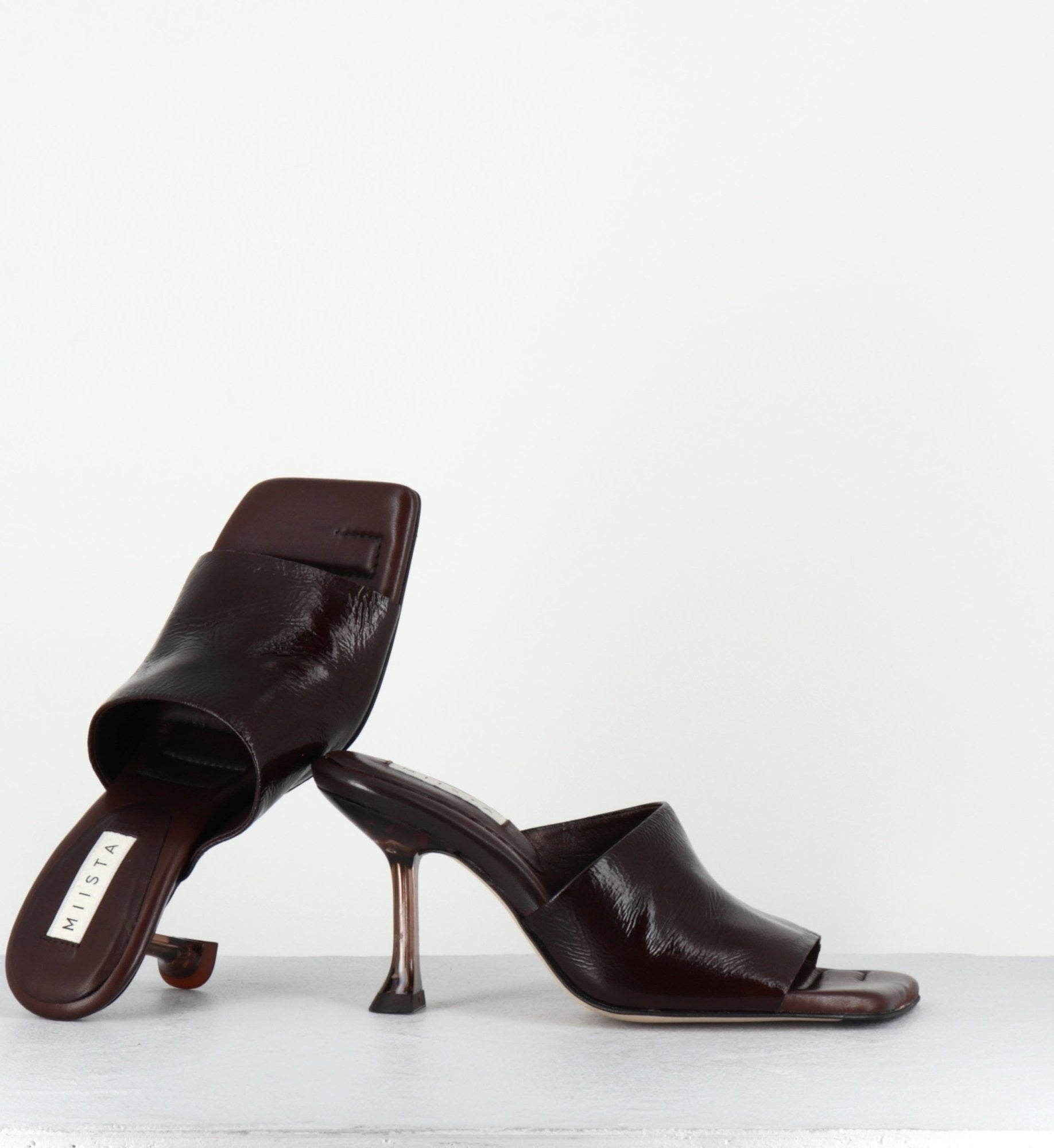 MIRI BROWN MULES