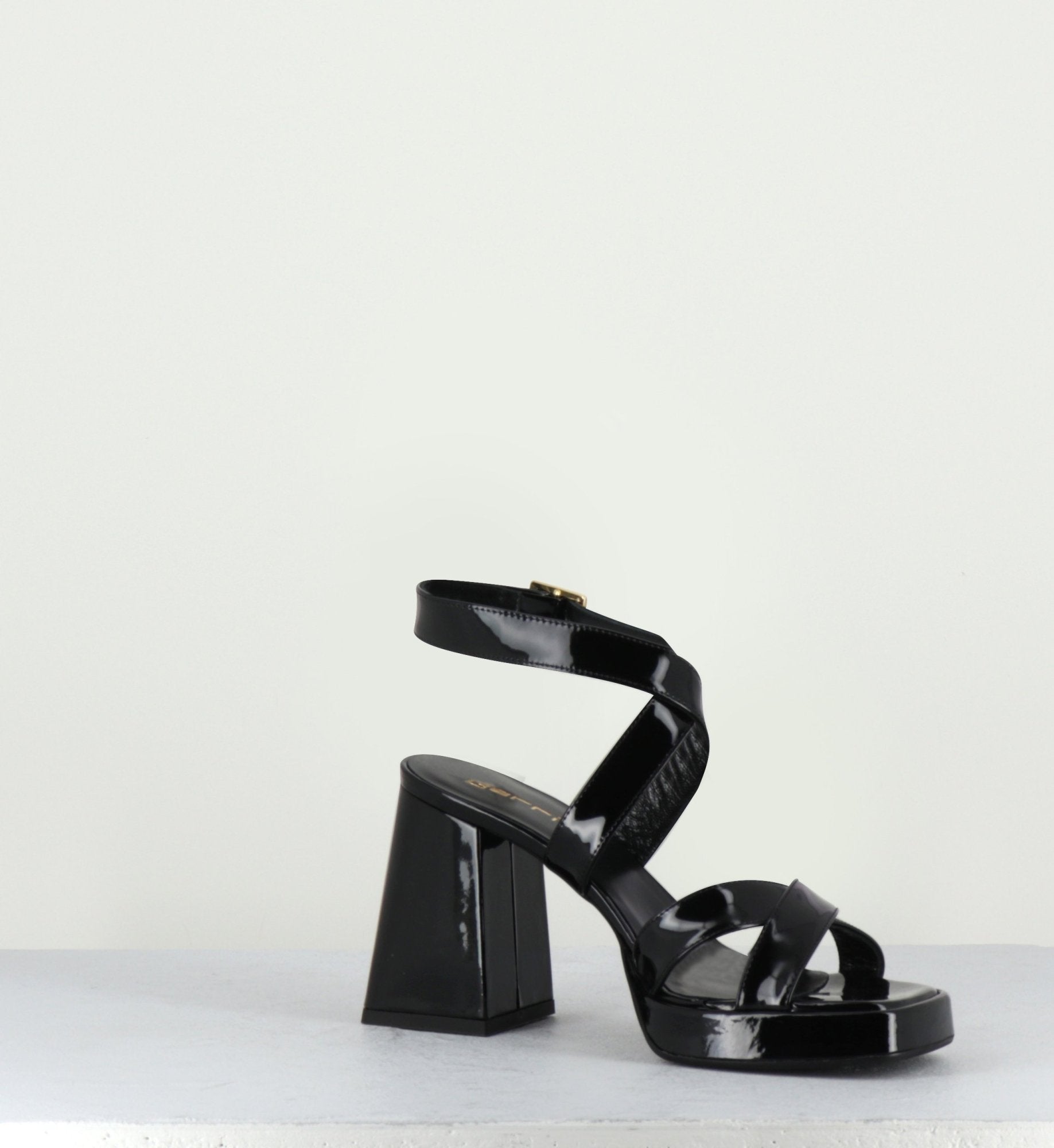 YEL3009 BLACK