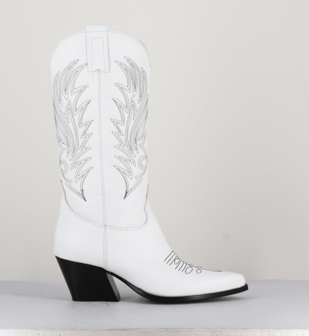 PE2243 BLANC