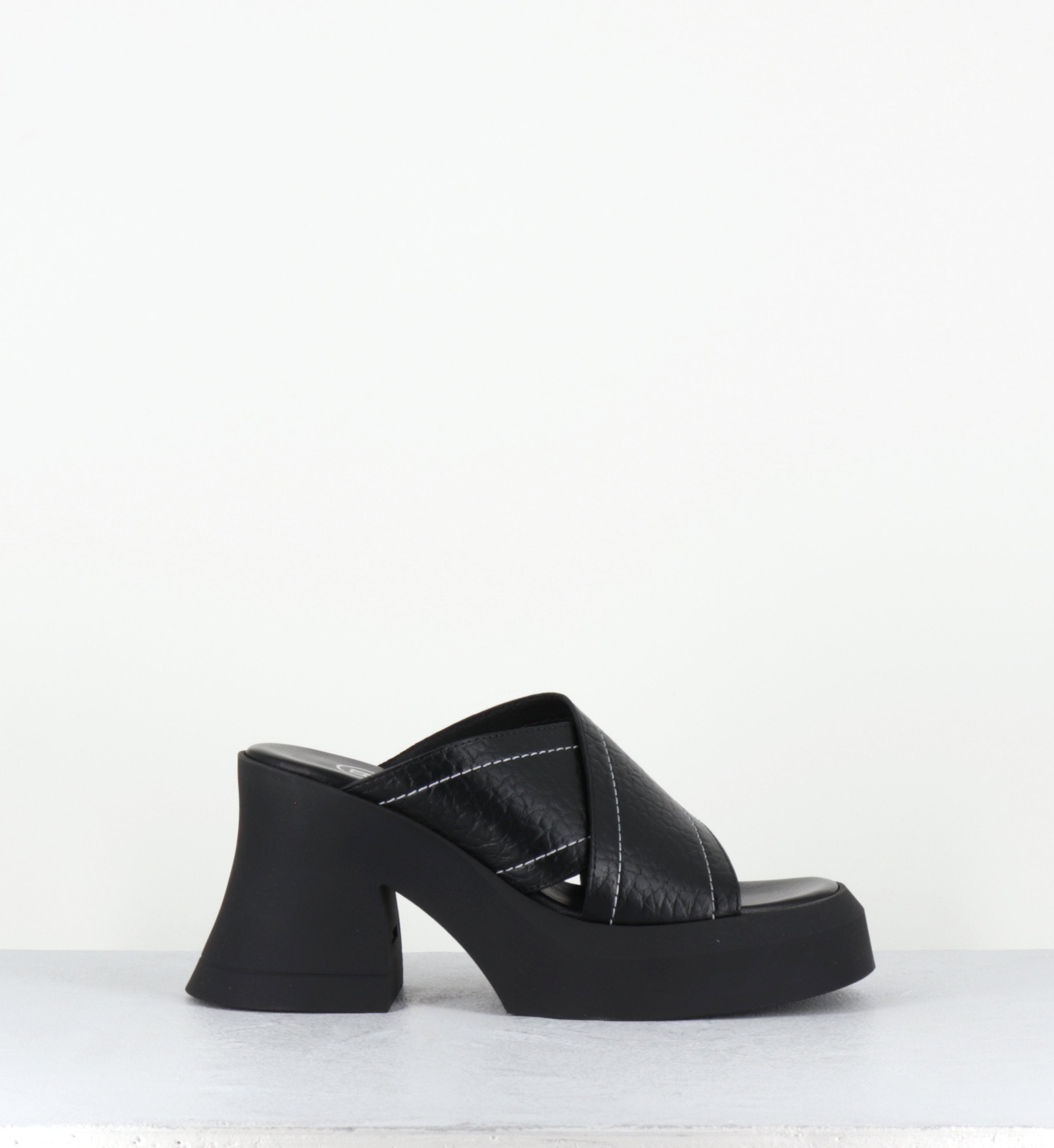 RAISSA BLACK MULES