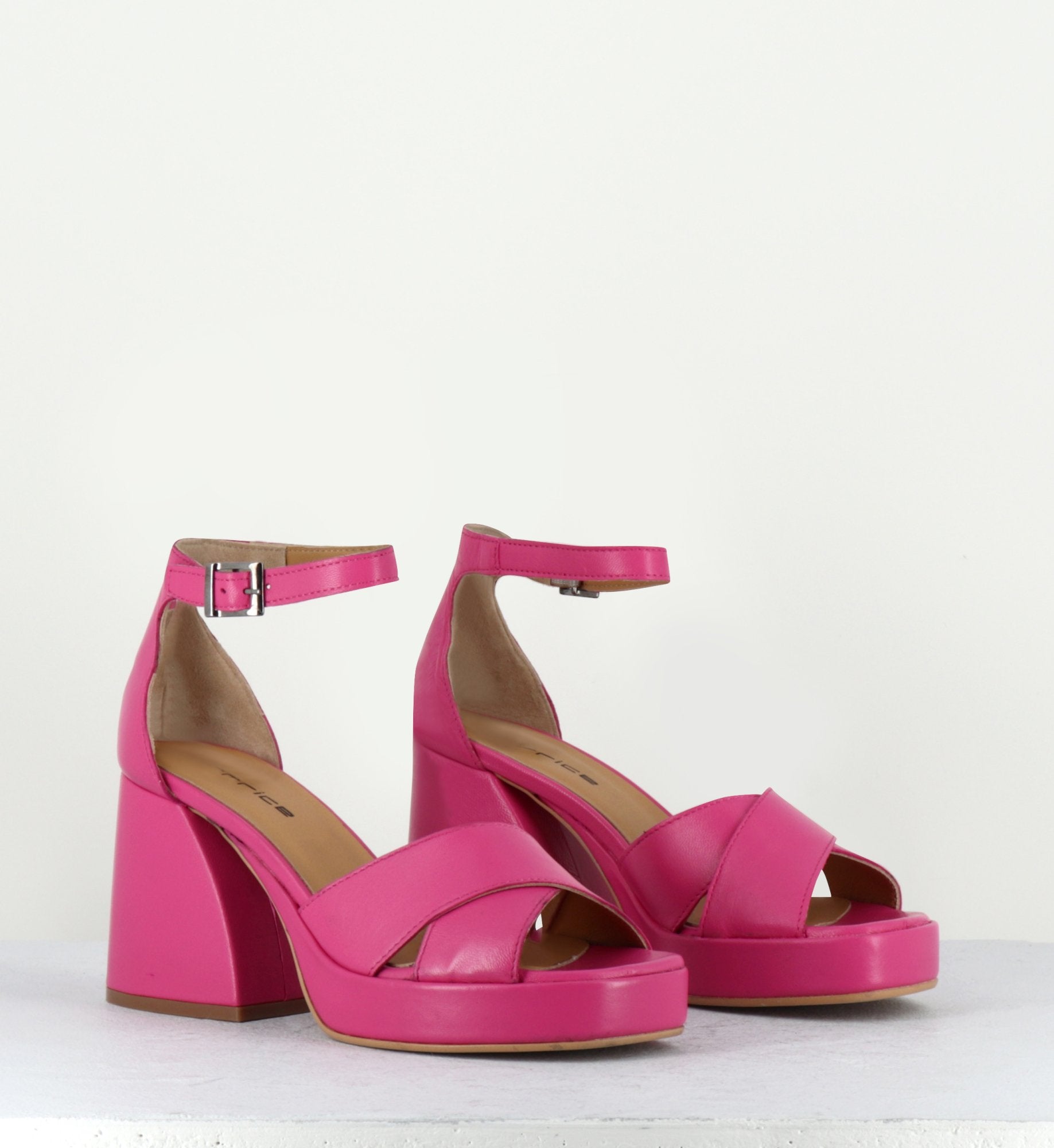 Sandales à plateformes en cuir rose - CLAUDIA FUXIA