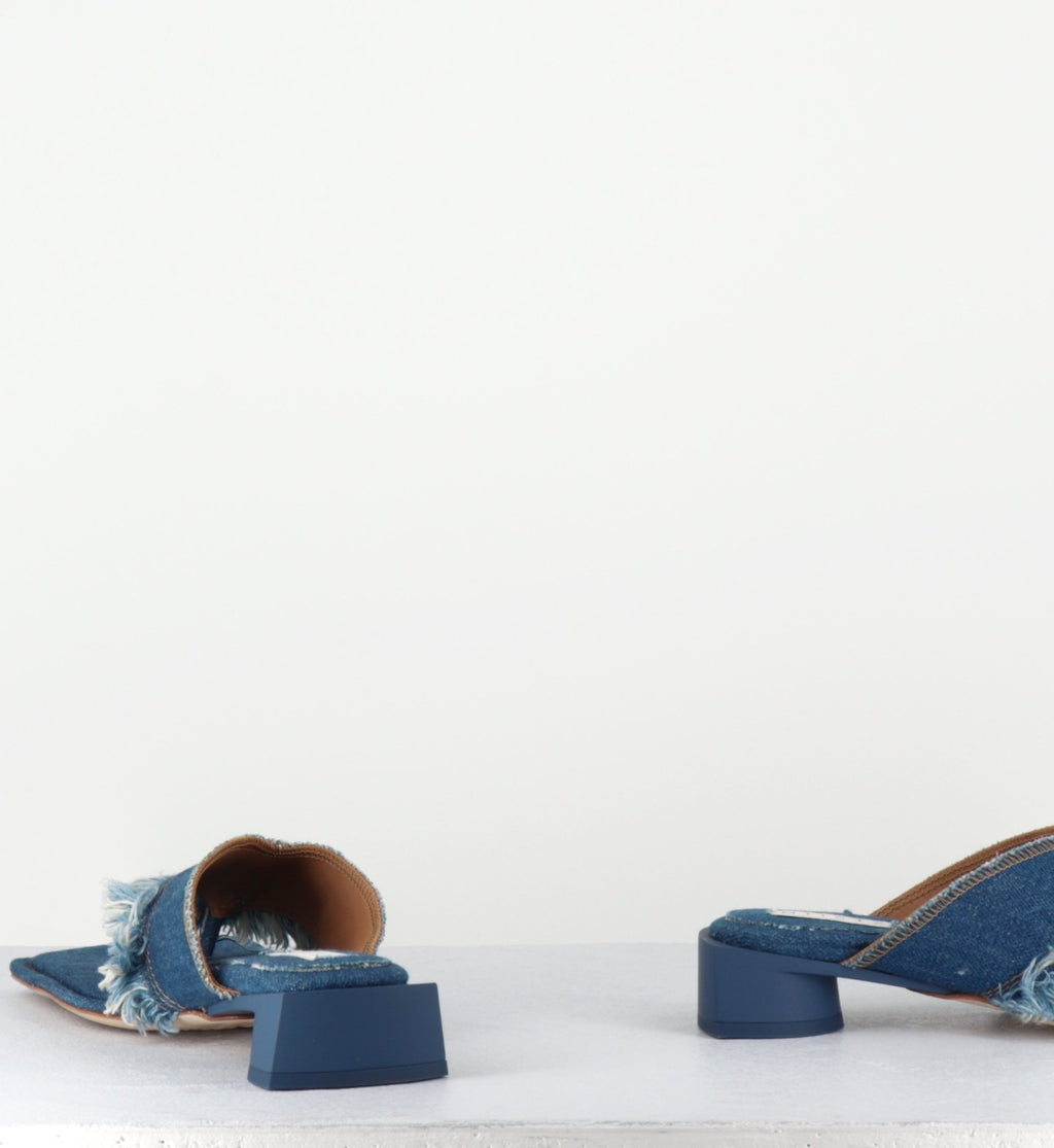 PYTHIA DENIM SANDALS