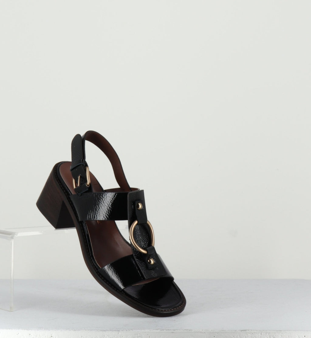 PE21004 NERO